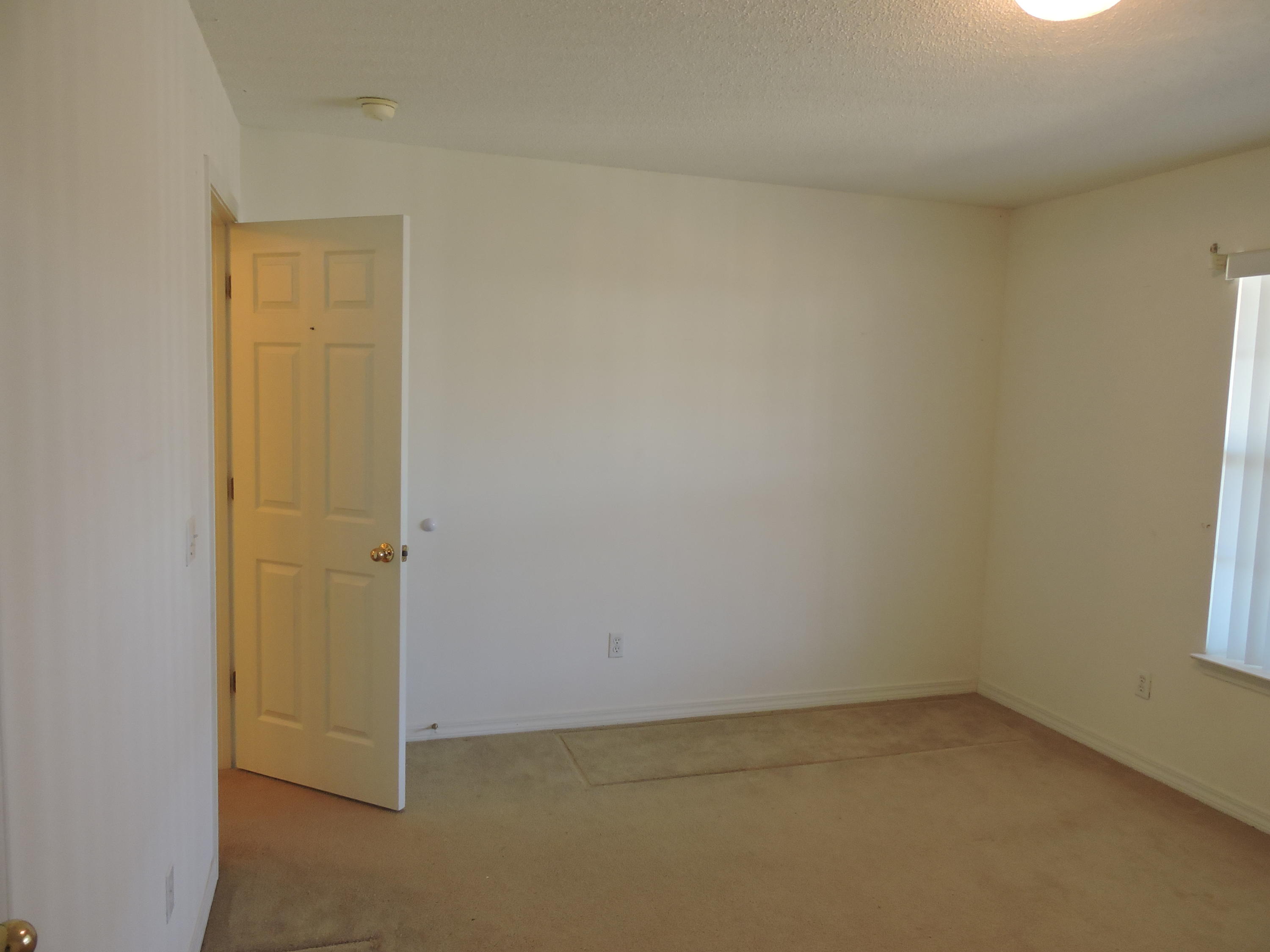STEEPLECHASE PH 3 - Residential Lease