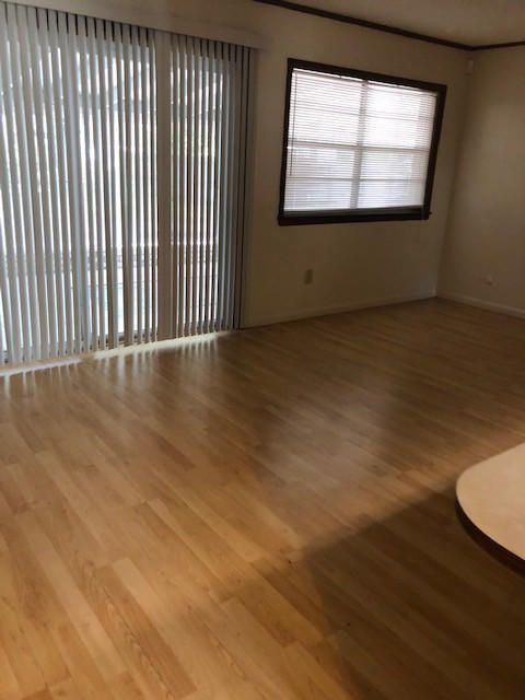 CHELSEA WOODS - Residential Lease