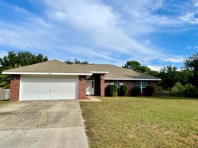 AVAIL: 11/23/21. SECURITY DEPOSIT = $1895. NO PETS/SMOKING ALLOWED. THIS HOME FEATURES A POPULAR SPLIT BEDROOM & OPEN FLOORPLAN, THE LIVING ROOM IS ENHANCED W/ A FIREPLACE & VAULTED CEILINGS, FULLY EQUIPPED KITCHEN W/ BUILT IN MICROWAVE & BREAKFAST BAR, DINING AREA. THE MASTER BATHROOM HAS DOUBLE VANITY SINKS, GARDEN TUB, SEPARATE SHOWER & A WALK IN CLOSET. ONE OF THE ADDITIONAL BEDROOMS HAS FRENCH DOORS & BUILT IN BOOK SHELVES THAT COULD ALSO BE USED AS AN OFFICE. INSIDE LAUNDRY ROOM. THE 2 CAR GARAGE HAS AN AUTOMATIC OPENER & PULL DOWN STAIRS FOR ADDITIONAL STORAGE. LARGE 1/2 ACRE FENCED YARD. NEW FLOORING COMING SOON. USE OF THE HBTS REC CENTER W/ ALL THE GOODIES @ AN ADDITIONAL ANNUAL FEE.