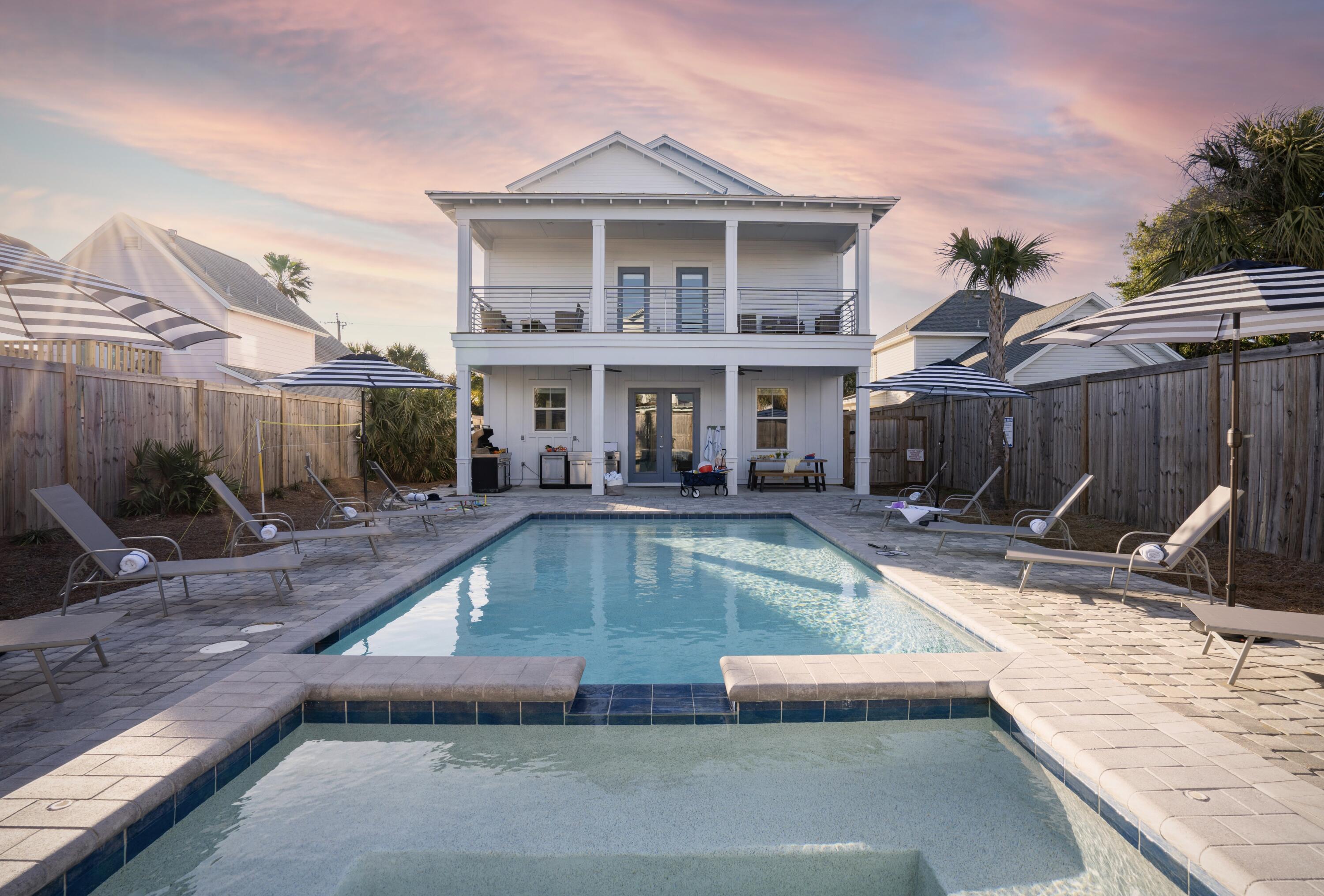 CRYSTAL BEACH - Residential