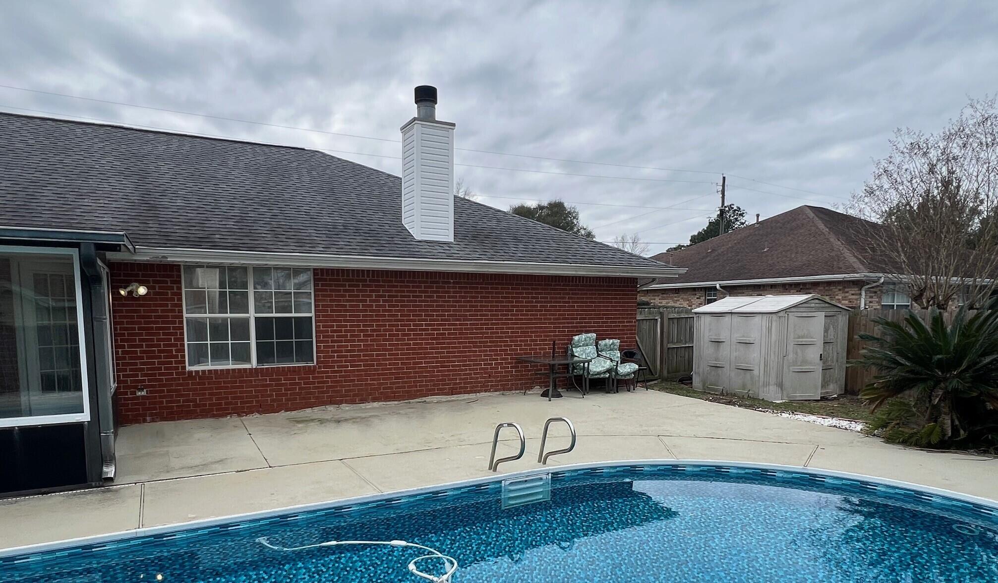 RIVERCHASE S/D PH 2 - Residential Lease