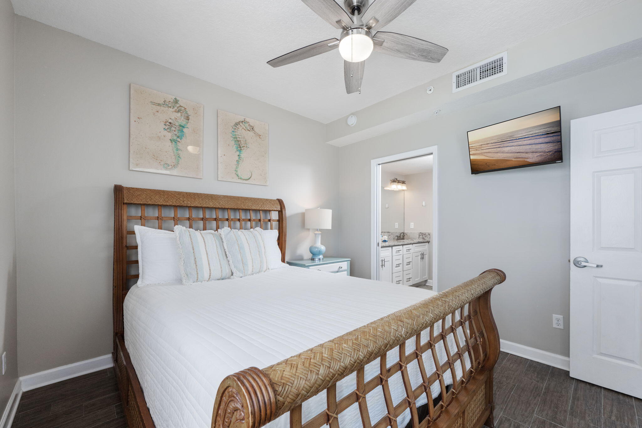 INN AT CRYSTAL BEACH (SUMMERCHASE CONDO) - Residential