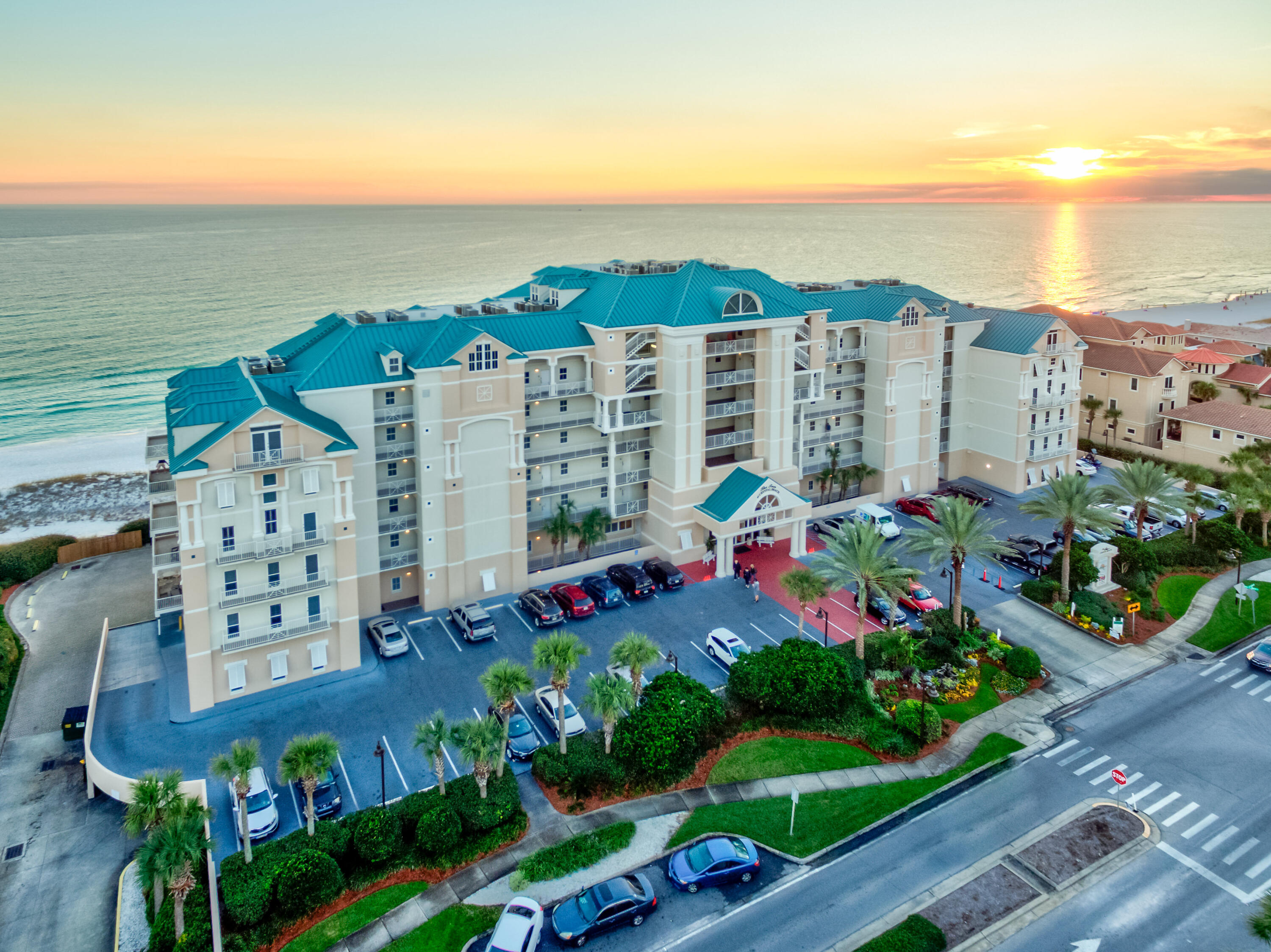 Rare two-story penthouse opportunity at The Inn at Crystal Beach #702, located in the heart of Crystal Beach with sweeping Gulf views. This 2,188 sq ft condo features 4 bedrooms and 4 bathrooms, including two Gulf-front master suites with private ensuite baths, plus two guest bedrooms and two additional bathrooms.
The open-concept living, dining, and newly remodeled kitchen areas are designed to maximize views of the sugar-white sands and emerald waters. Two air conditioning units less than 2 years old.  Resort-style amenities include 400 feet of private beach with seasonal service, a 24-hour staffed front desk, Gulf-front casual dining, Gulf-view fitness center, and a beachfront pool and hot tub. Whether you're searching for a luxury retreat, income-producing investment, or a place to gather with family and friends   this penthouse delivers it all.

Buyer to verify all dimensions and pertinent information.

BUYER to honor current rentals with Saltwater Vacation Rentals for 90 days after closing date.

Schedule your private showing today and claim your piece of paradise.

Under Contract - Sellers are taking back up OFFERS!