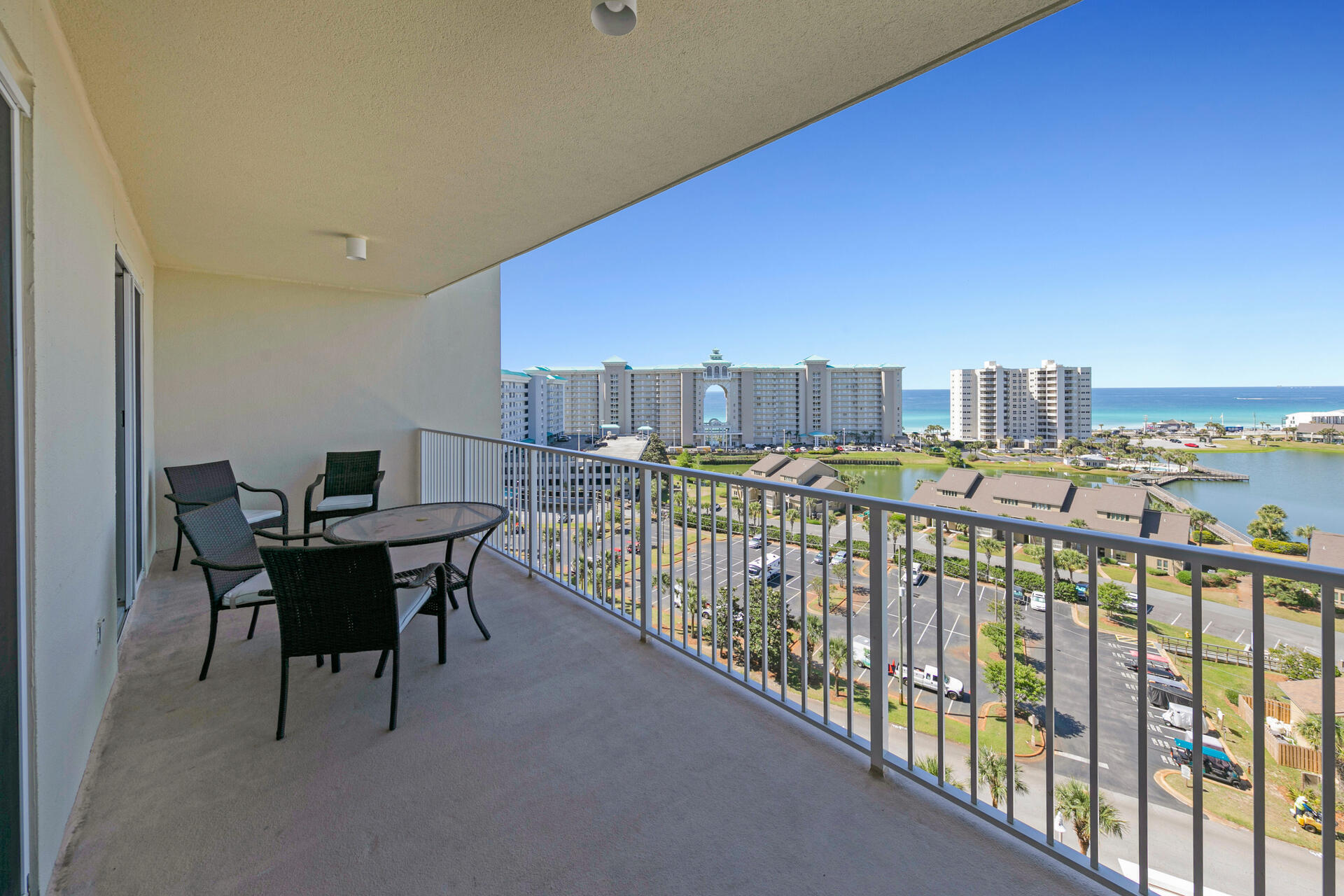 ARIEL DUNES II - Residential