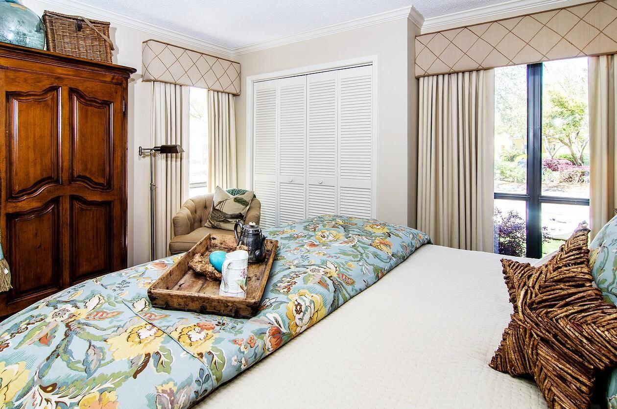 HARBOUR POINT CONDO - Residential Lease