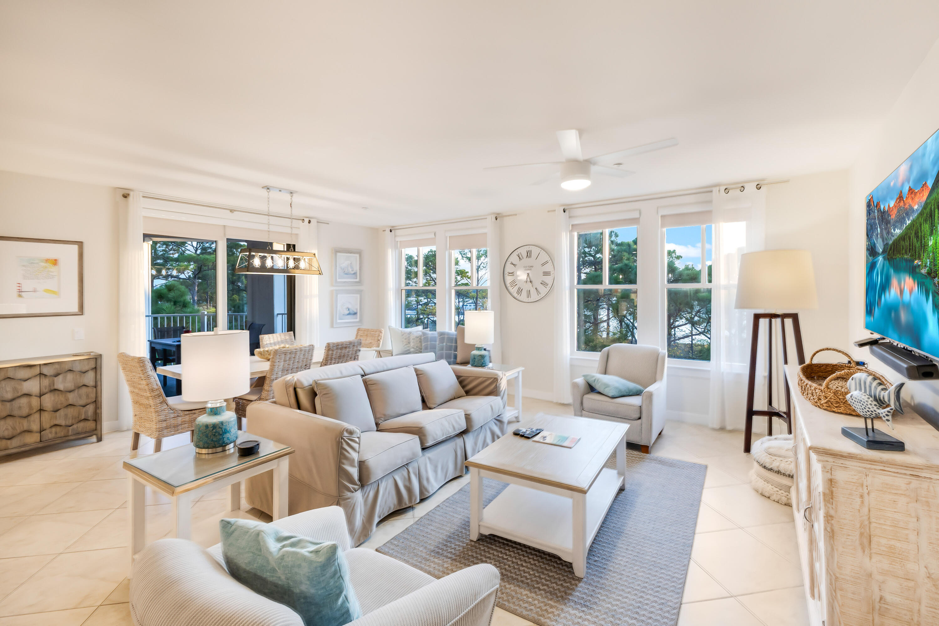 BAHIA CONDO - Residential