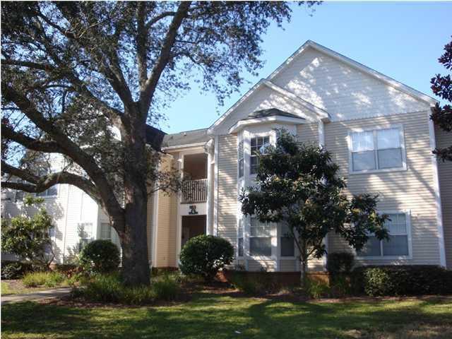 THE OAKS AT NICEVILLE - Residential