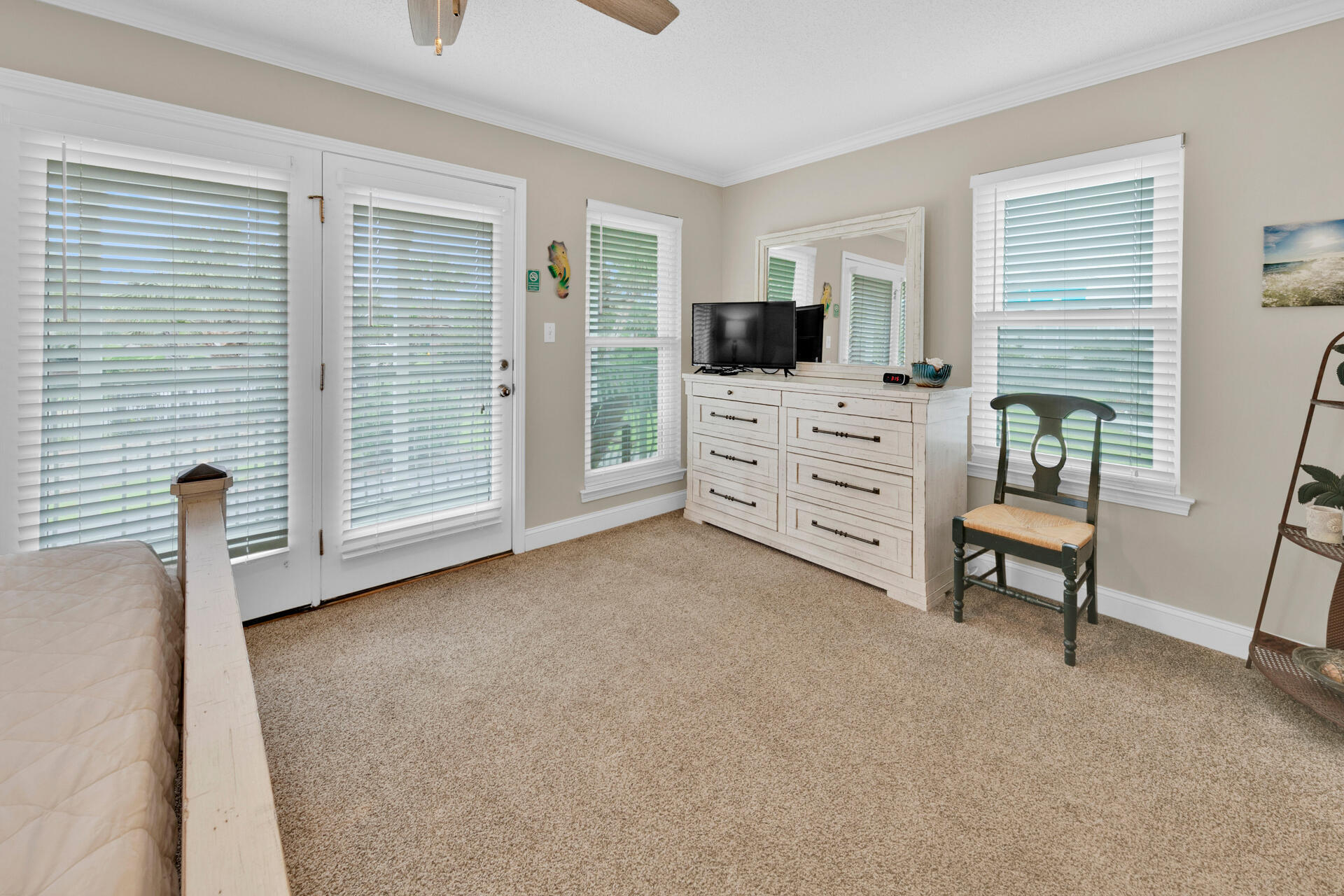 WINDANCER SHORES - Residential