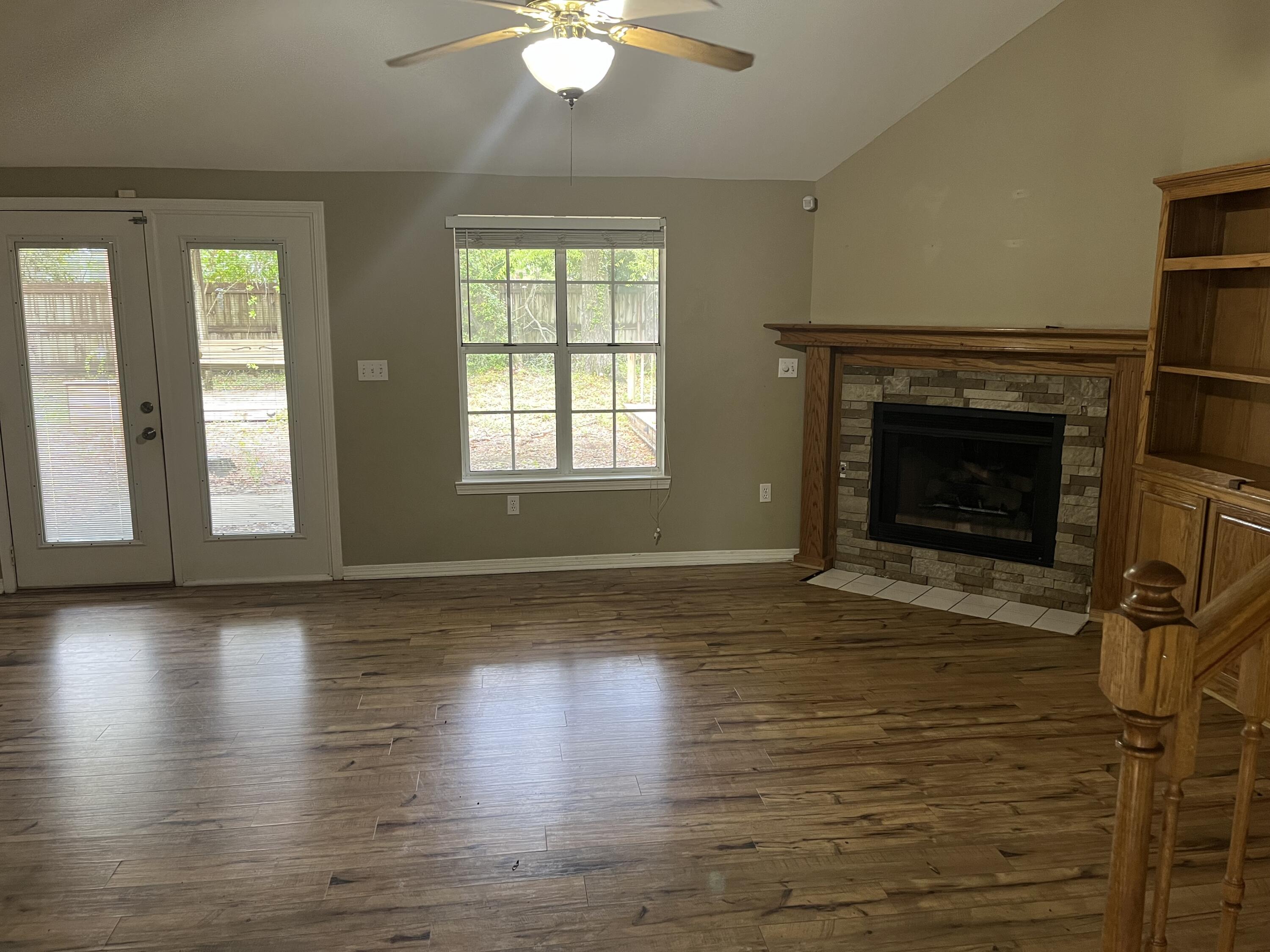 ROYAL OAKS S/D - Residential