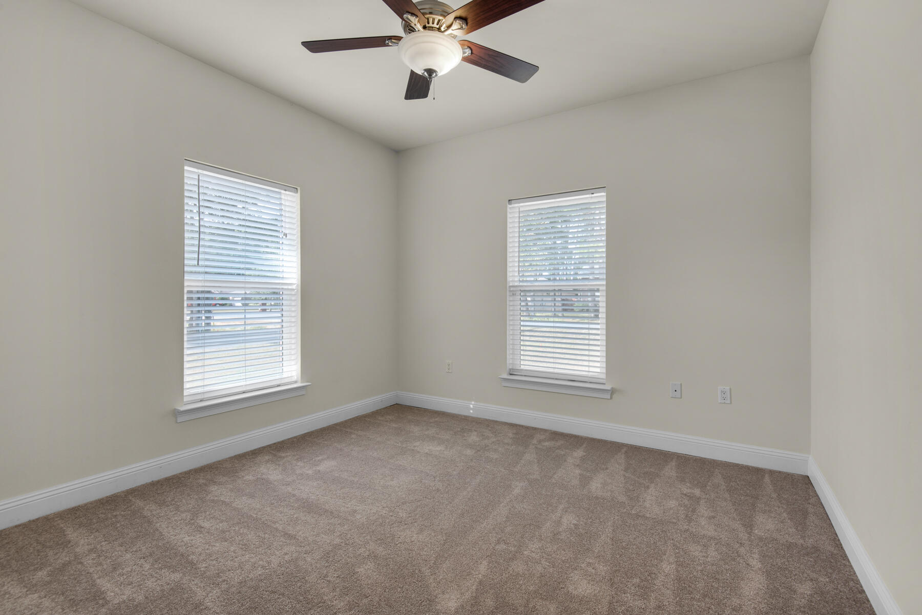 NICEVILLE - Residential Lease