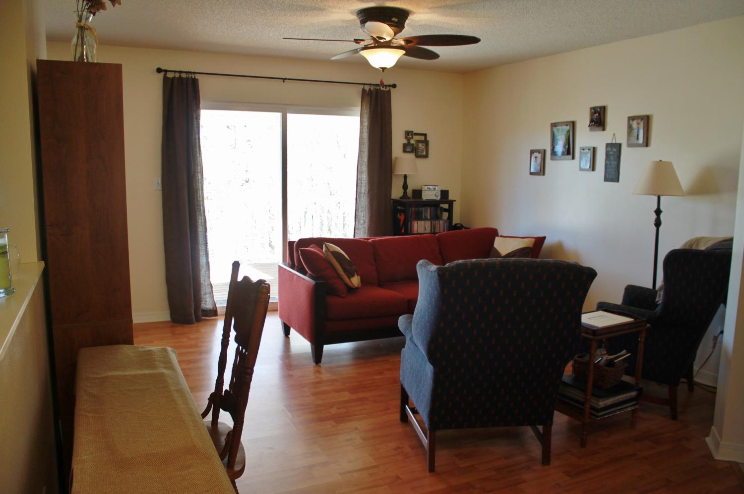 Great family home on over an acre lot! This home features a kitchen with breakfast nook overlooking the scenic backyard, spacious master suite and 2 car garage. Convenient location for Duke Field, 7th. Special Forces & Interstate 10. Sorry, no pets & no smoking. All adults intending to live at the property must fill out an application and be on the lease.
