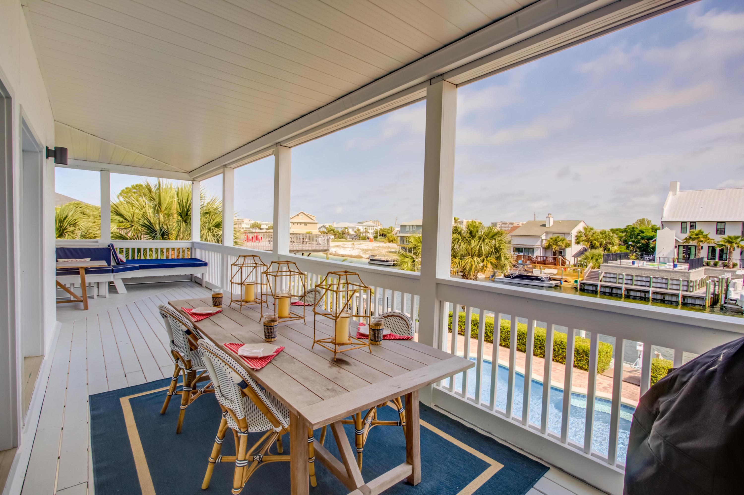 HOLIDAY ISLE - Residential