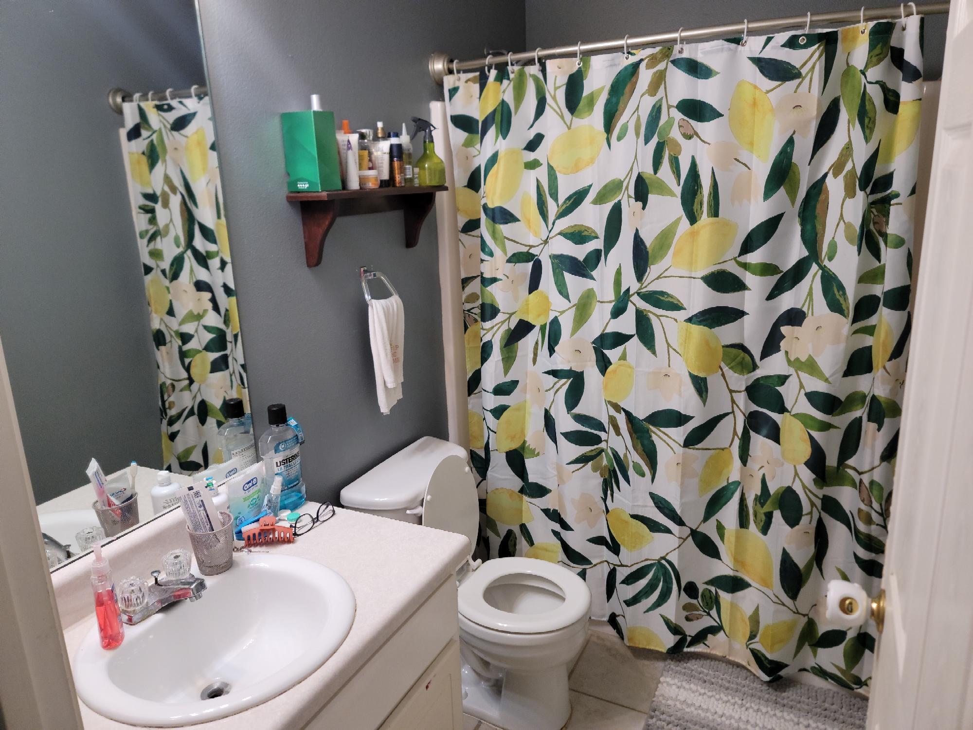 CREETWOOD PLACE - Residential Lease