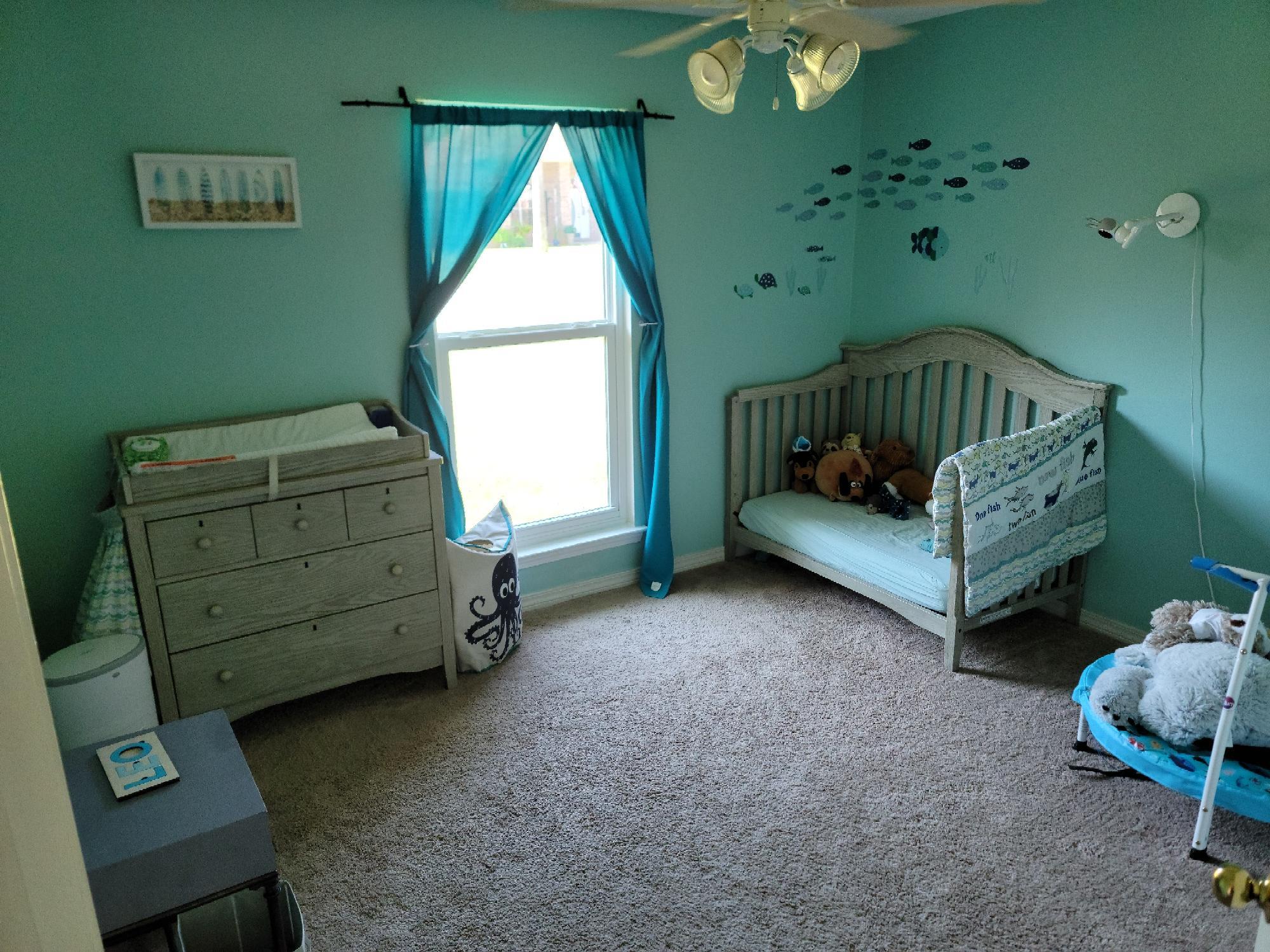 CREETWOOD PLACE - Residential Lease