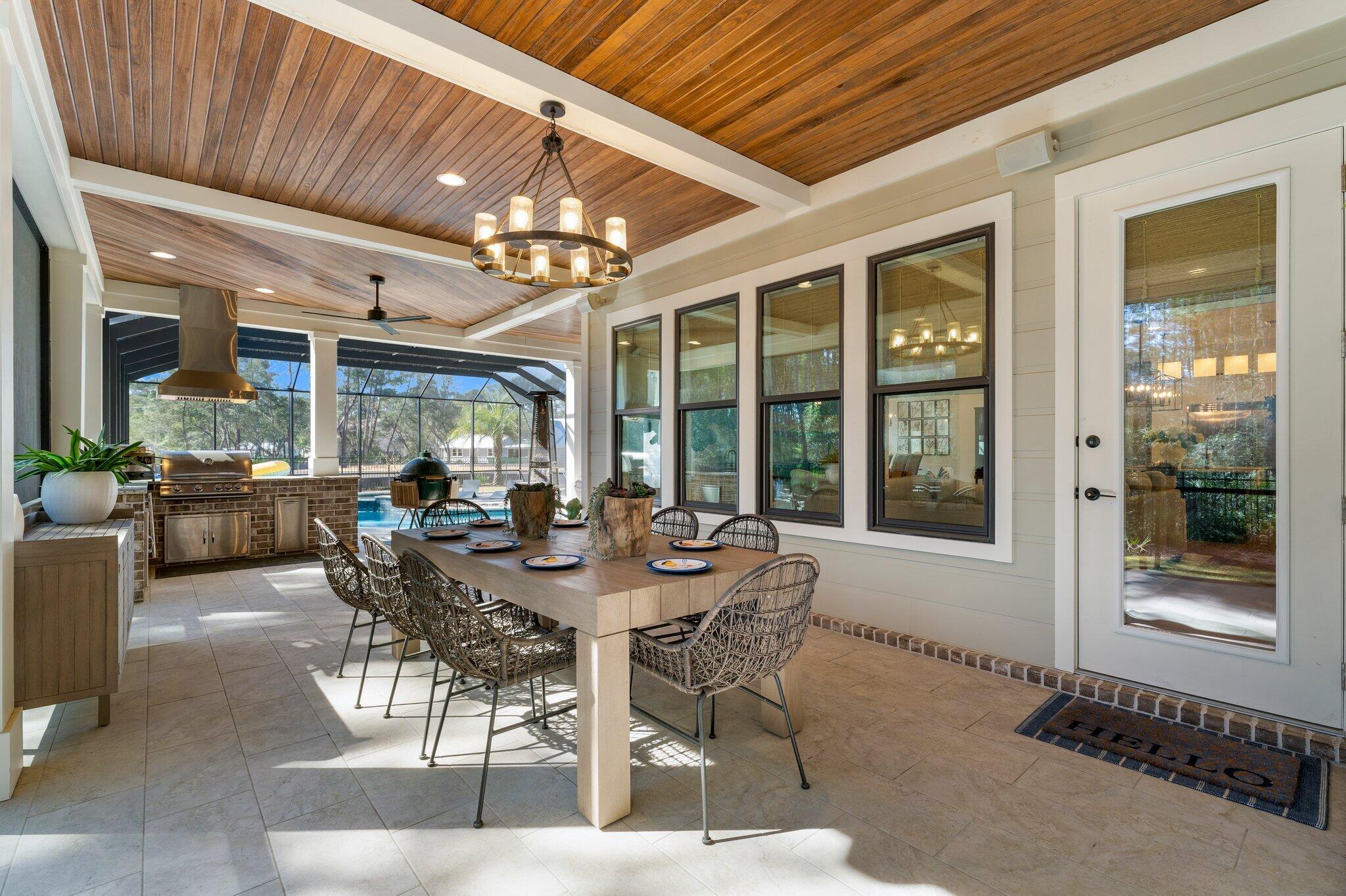 HUNTERS RUN - Residential