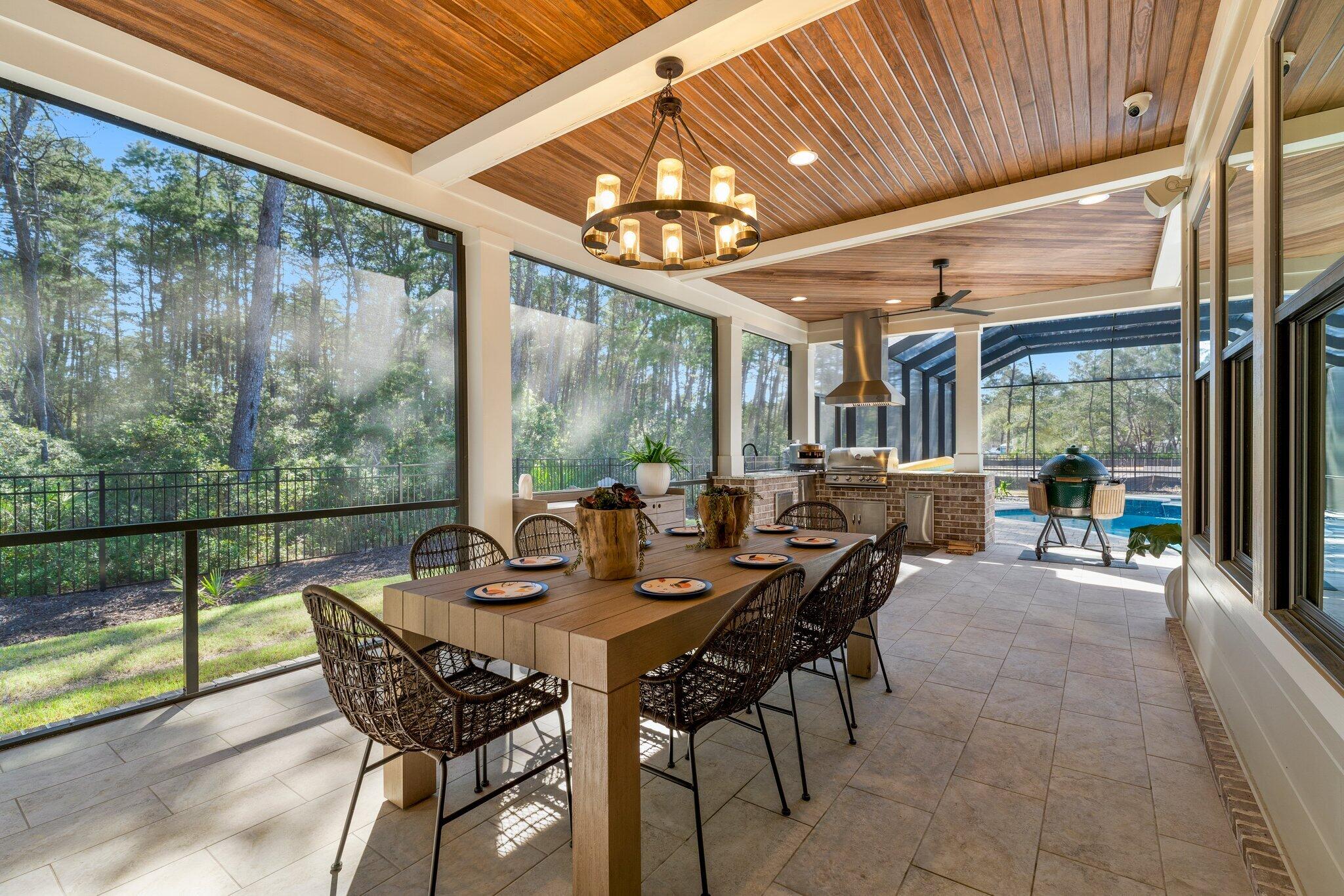 HUNTERS RUN - Residential