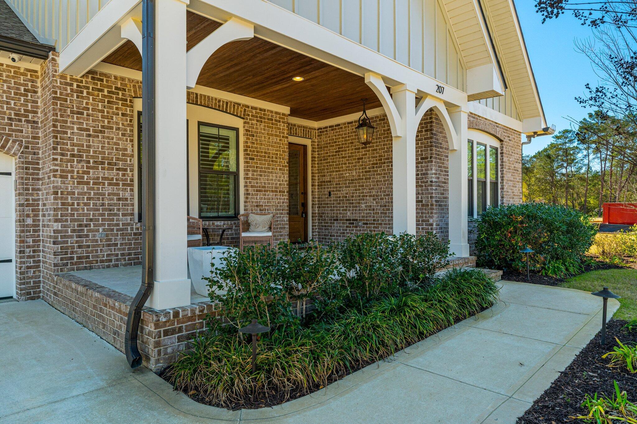 HUNTERS RUN - Residential