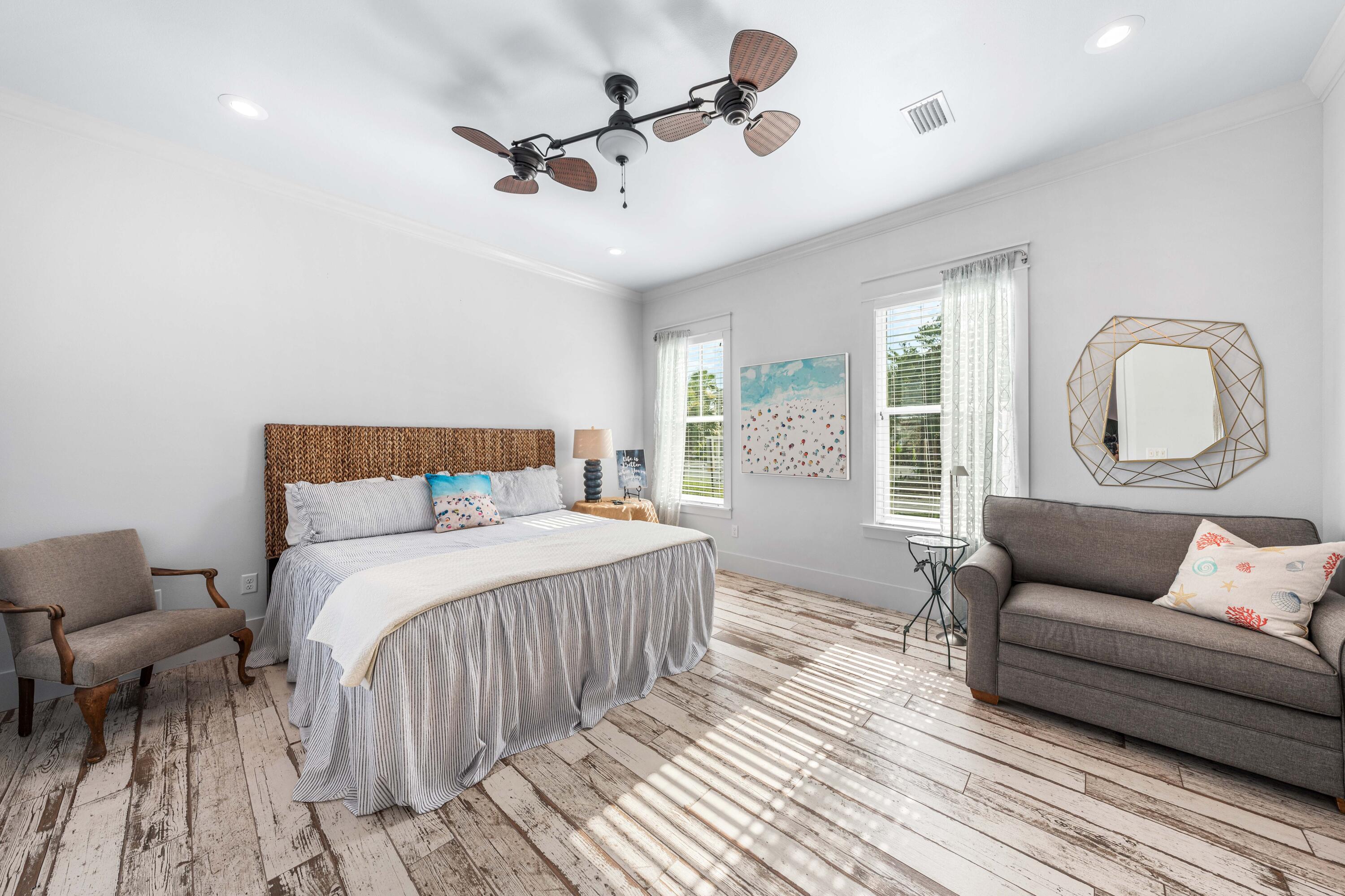 EASTERN LAKE S/D - Residential