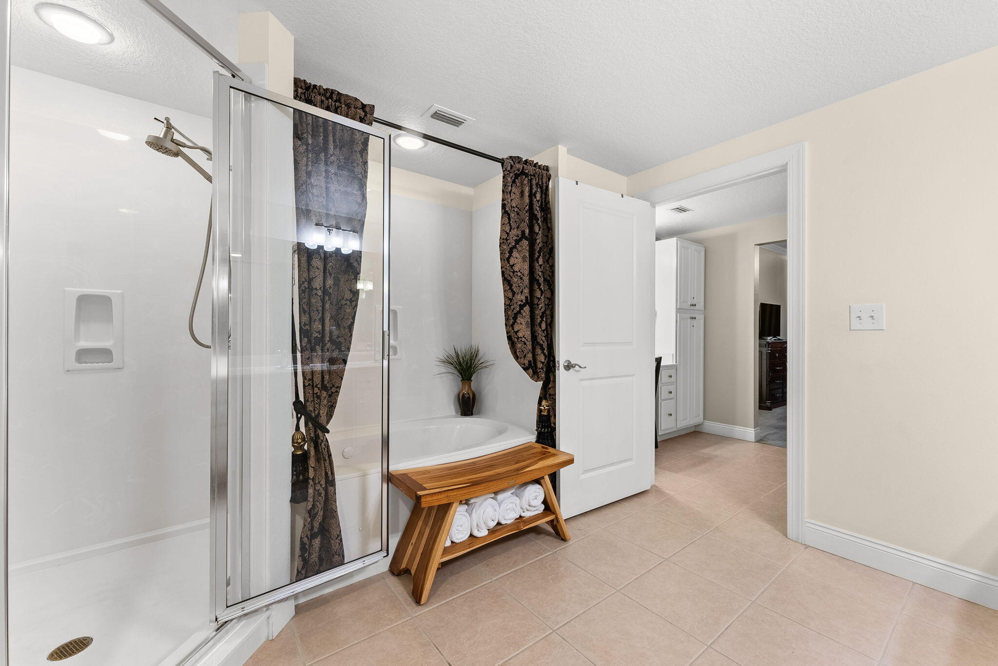 PALAZZO CONDOMINIUM - Residential
