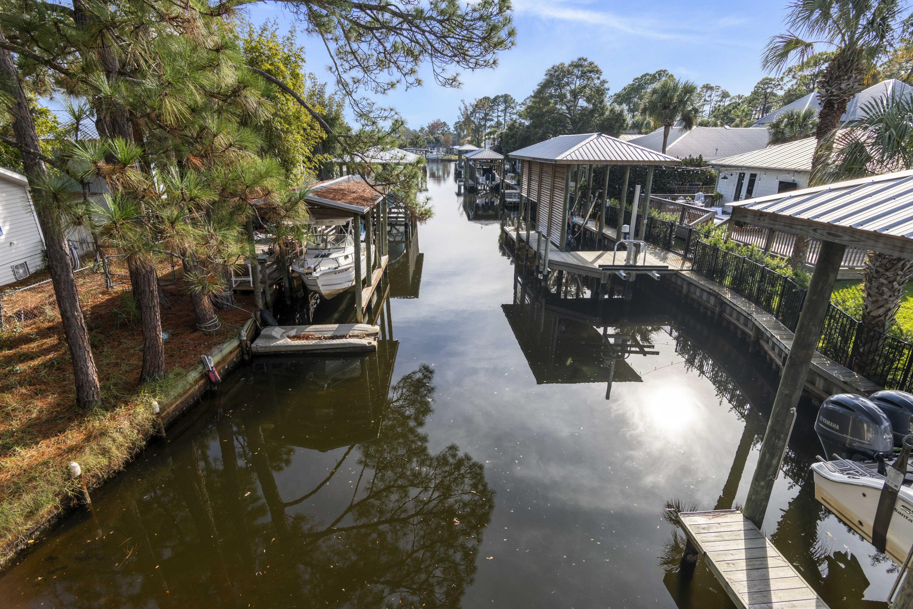 HIDDEN HARBOR ESTATES - Residential