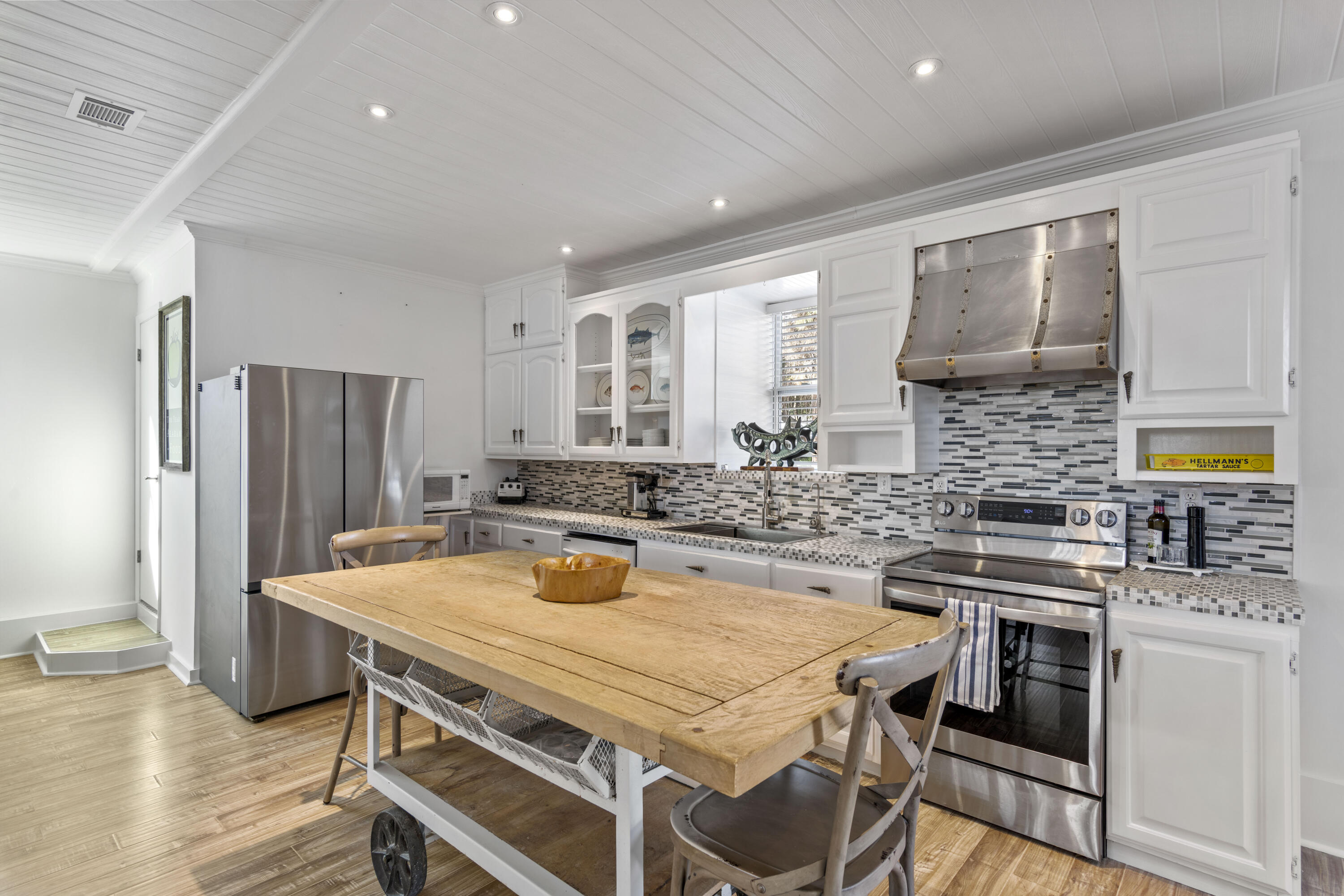 HIDDEN HARBOR ESTATES - Residential