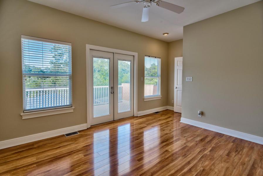 FAIRWAY VILLAS - Residential Lease
