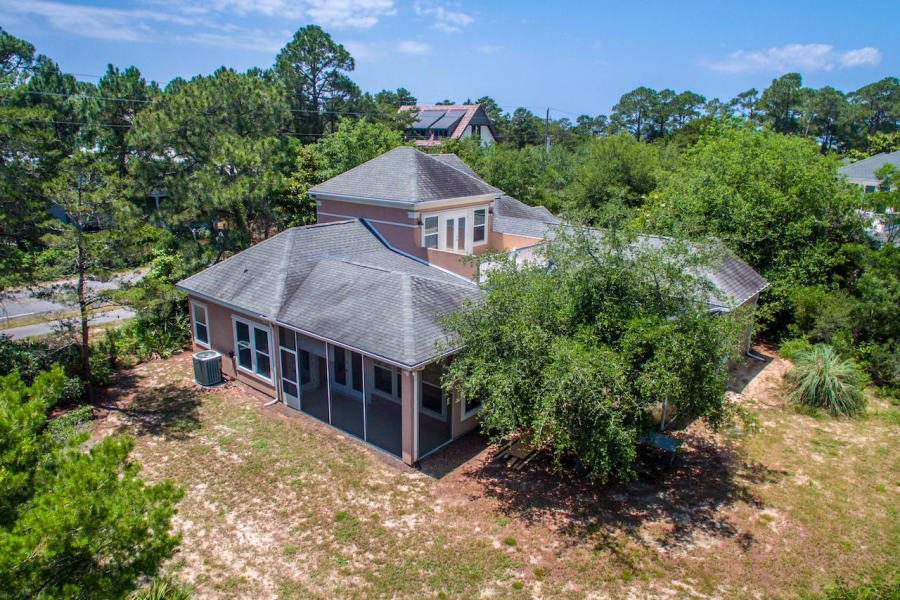 FAIRWAY VILLAS - Residential Lease