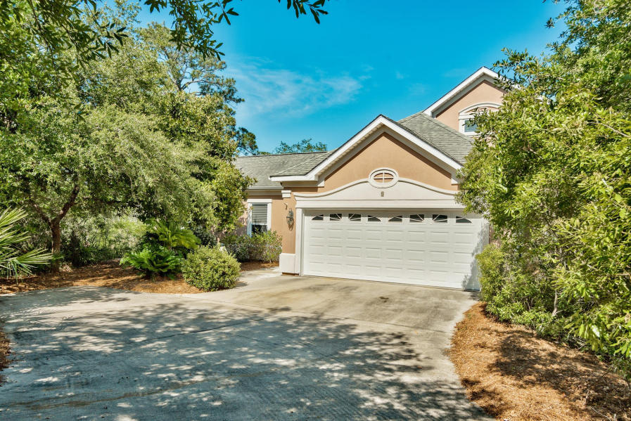 FAIRWAY VILLAS - Residential Lease