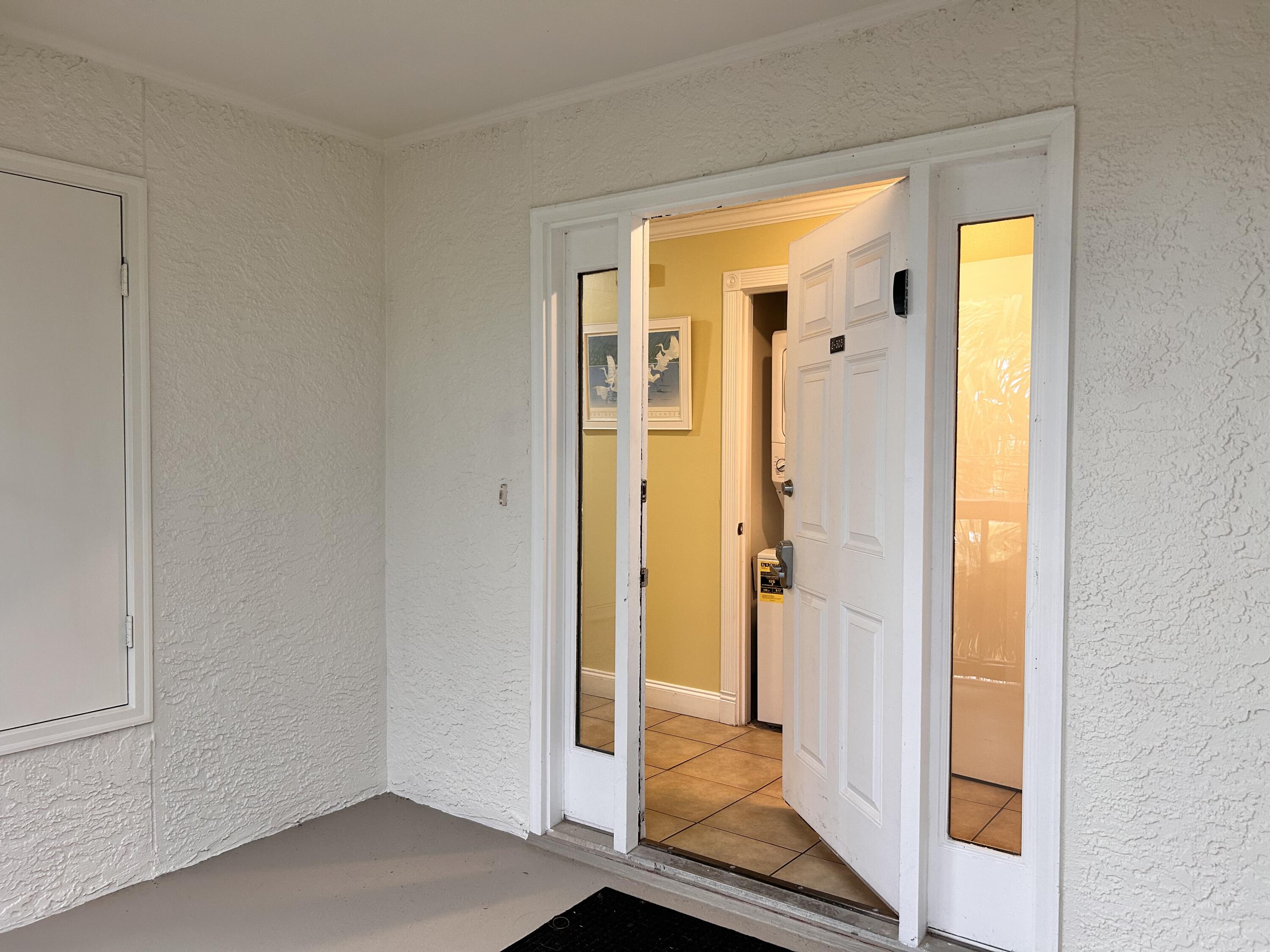 Experience waterfront living at The Palms of Sunset Harbor on Navarre Beach. This furnished condo offers wide views of the Santa Rosa Sound and convenient access to the Gulf's renowned shoreline. The Palms provides a private beach area, pool, fishing pier, gazebo, and BBQ stations for owners and guests. Located near the Gulf Islands National Seashore, the setting offers a balance of privacy and proximity to local activities. The unit features a queen bed, full kitchen, dining space, and easy access to both Sound and Gulf waters. Buyer to verify all information.