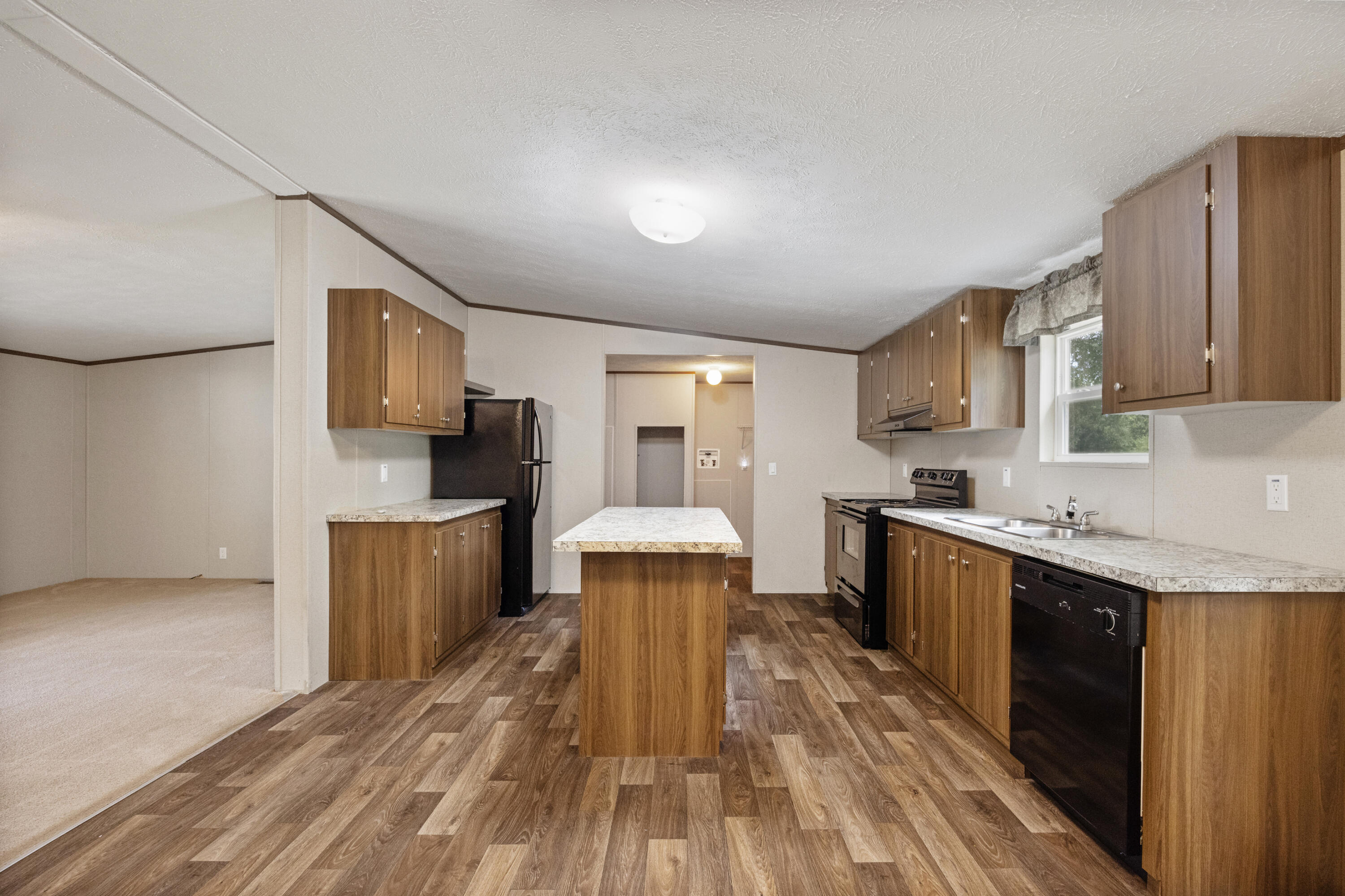 FOXCROFT ESTATEs - Residential