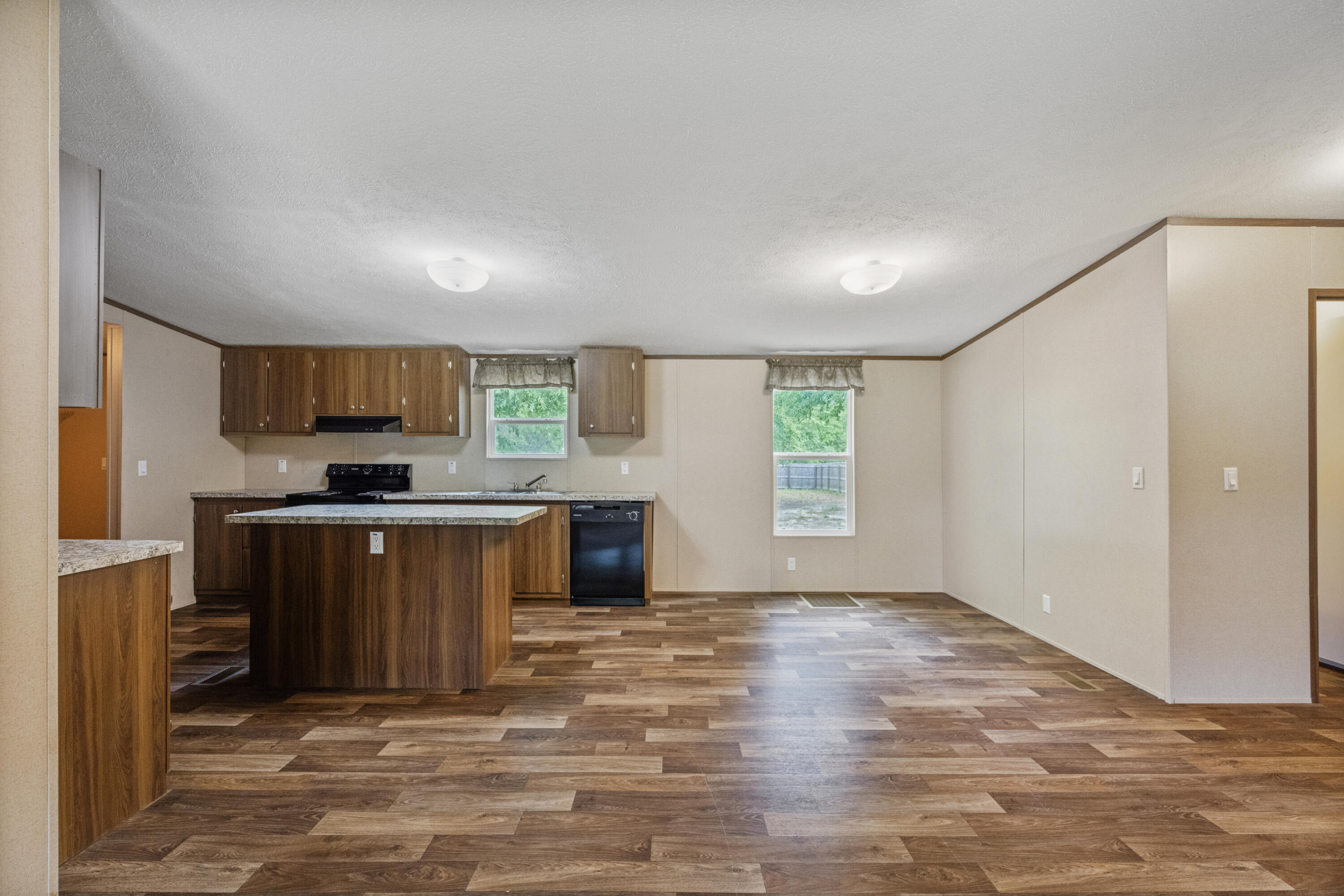 FOXCROFT ESTATEs - Residential