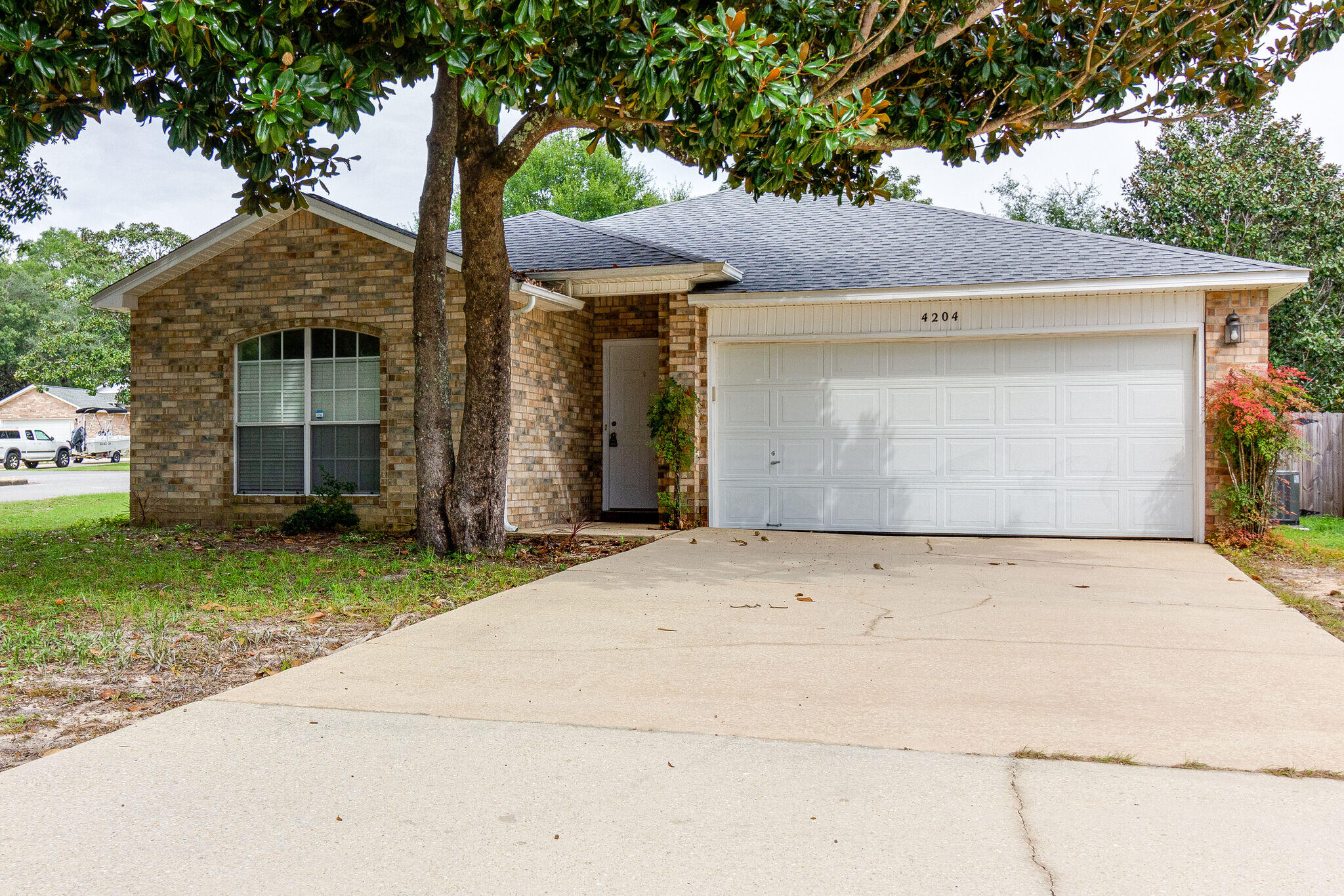 SHADOW OAK S/D - Residential Lease