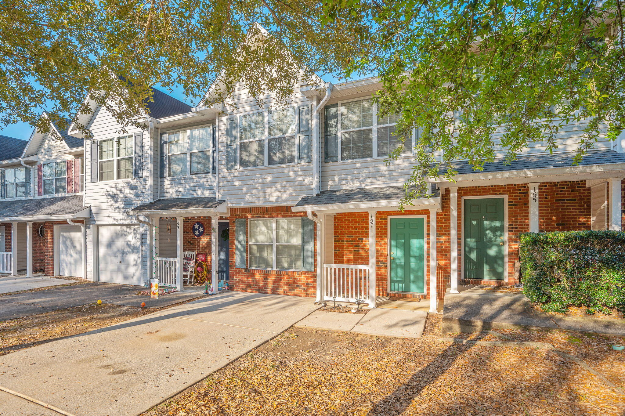 ROLLING PINES - Residential