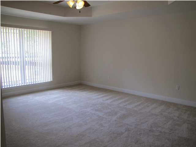 BROOKE ESTATES PH III - Residential Lease
