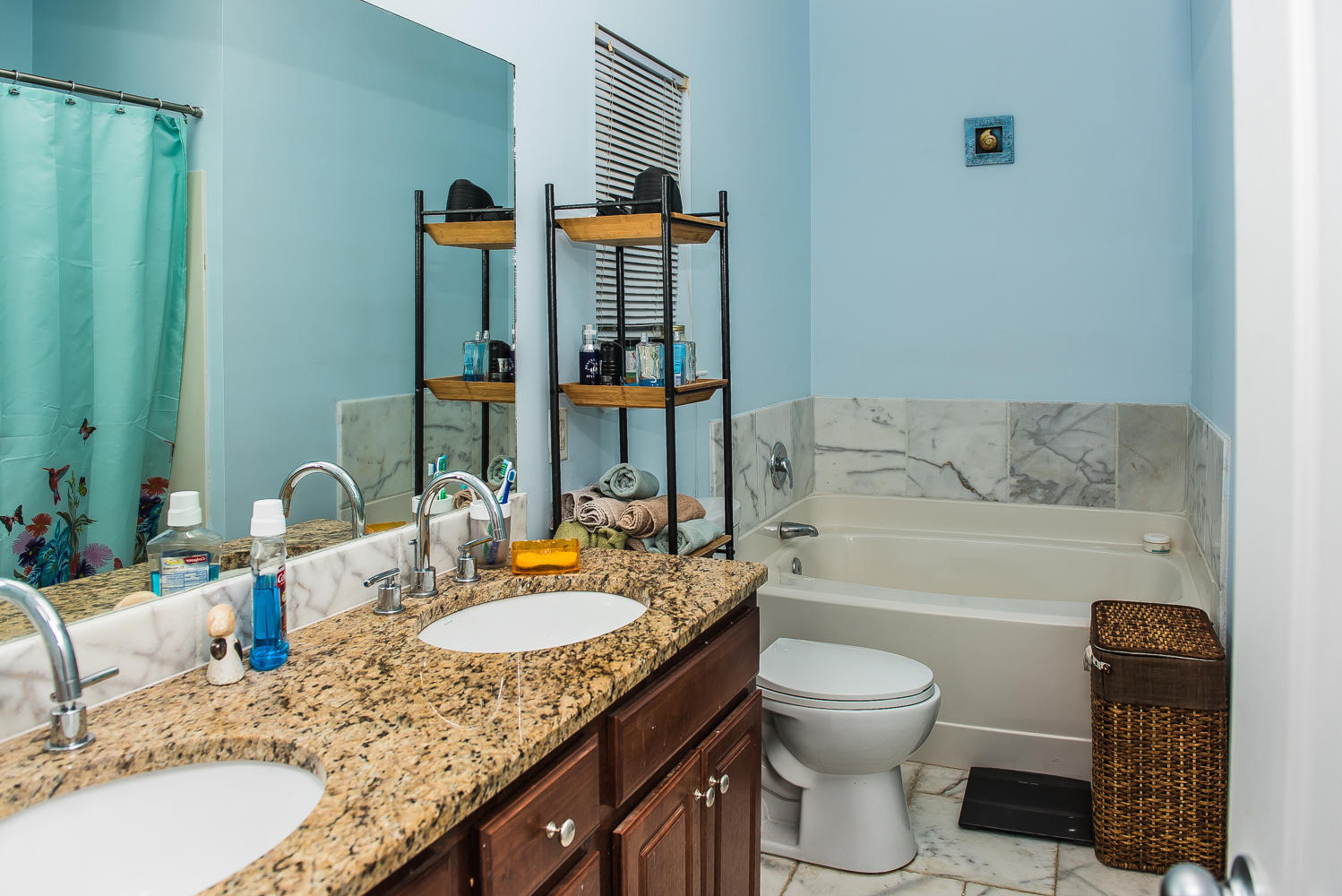BRANDON OAKS 2ND ADD - Residential Lease
