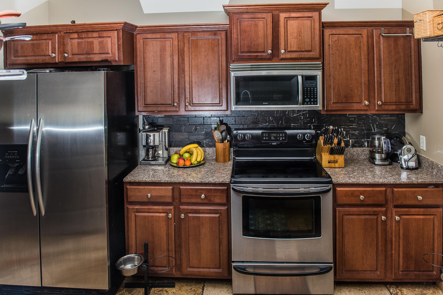 BRANDON OAKS 2ND ADD - Residential Lease