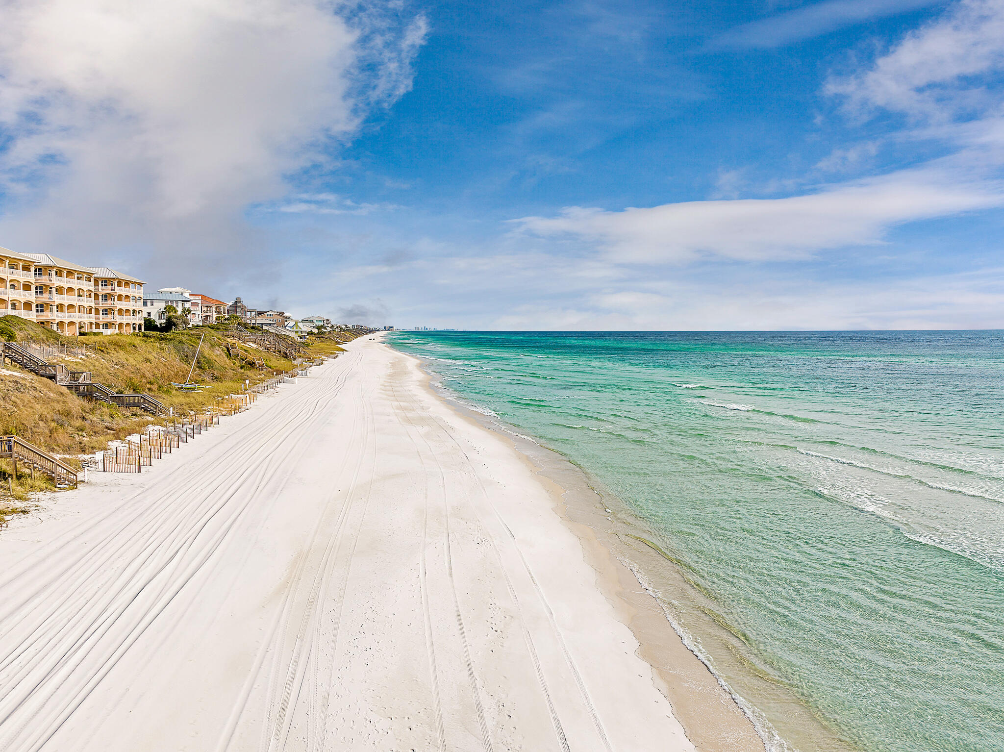 TRANQUILLITY ON THE BEACH - Residential