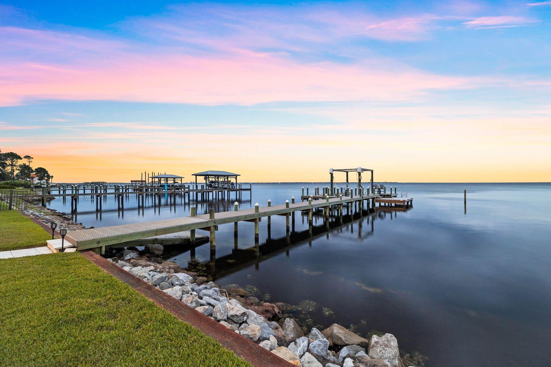SOUTHWIND PH II in Bluewater Bay - Residential