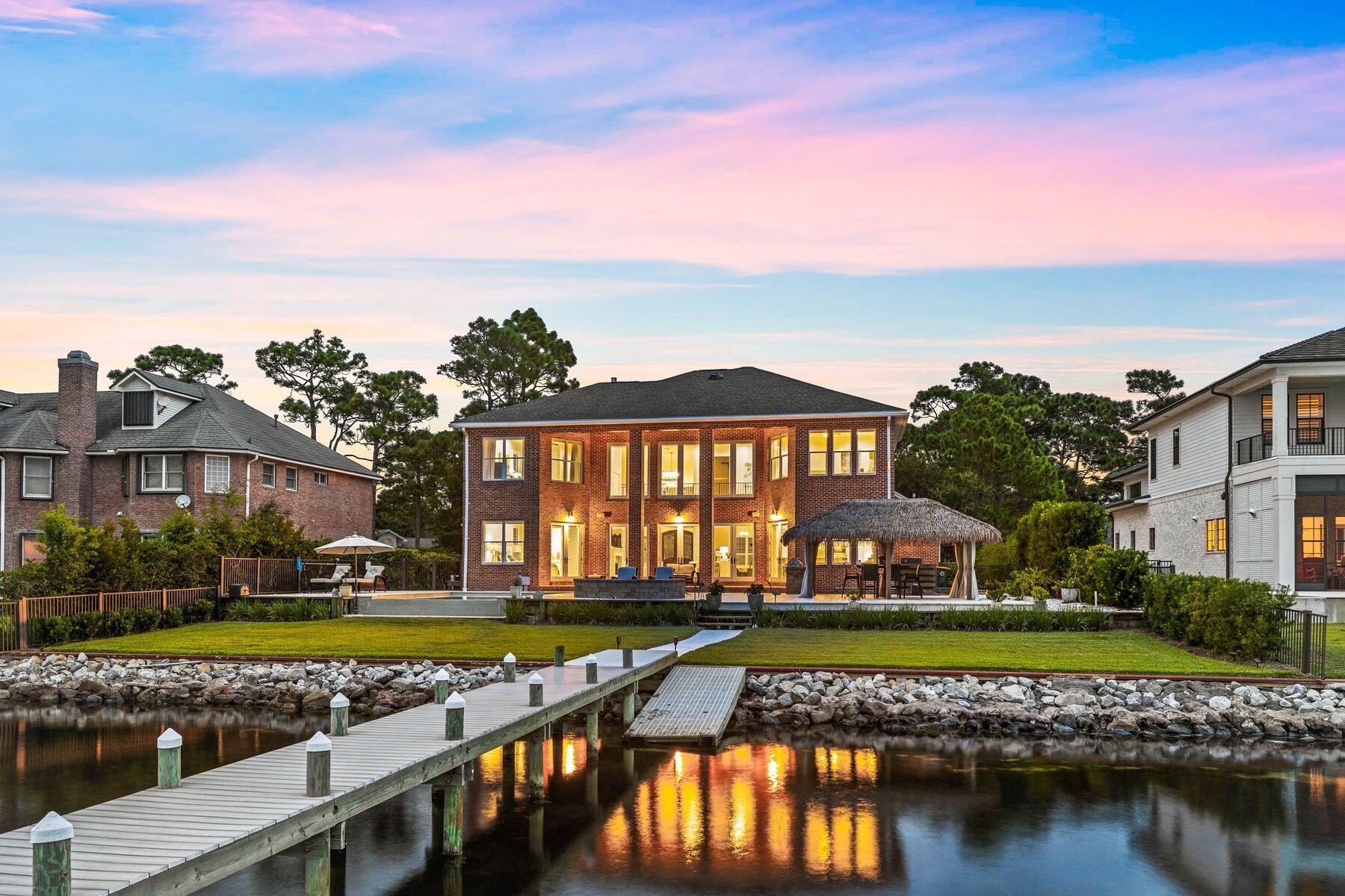 SOUTHWIND PH II in Bluewater Bay - Residential