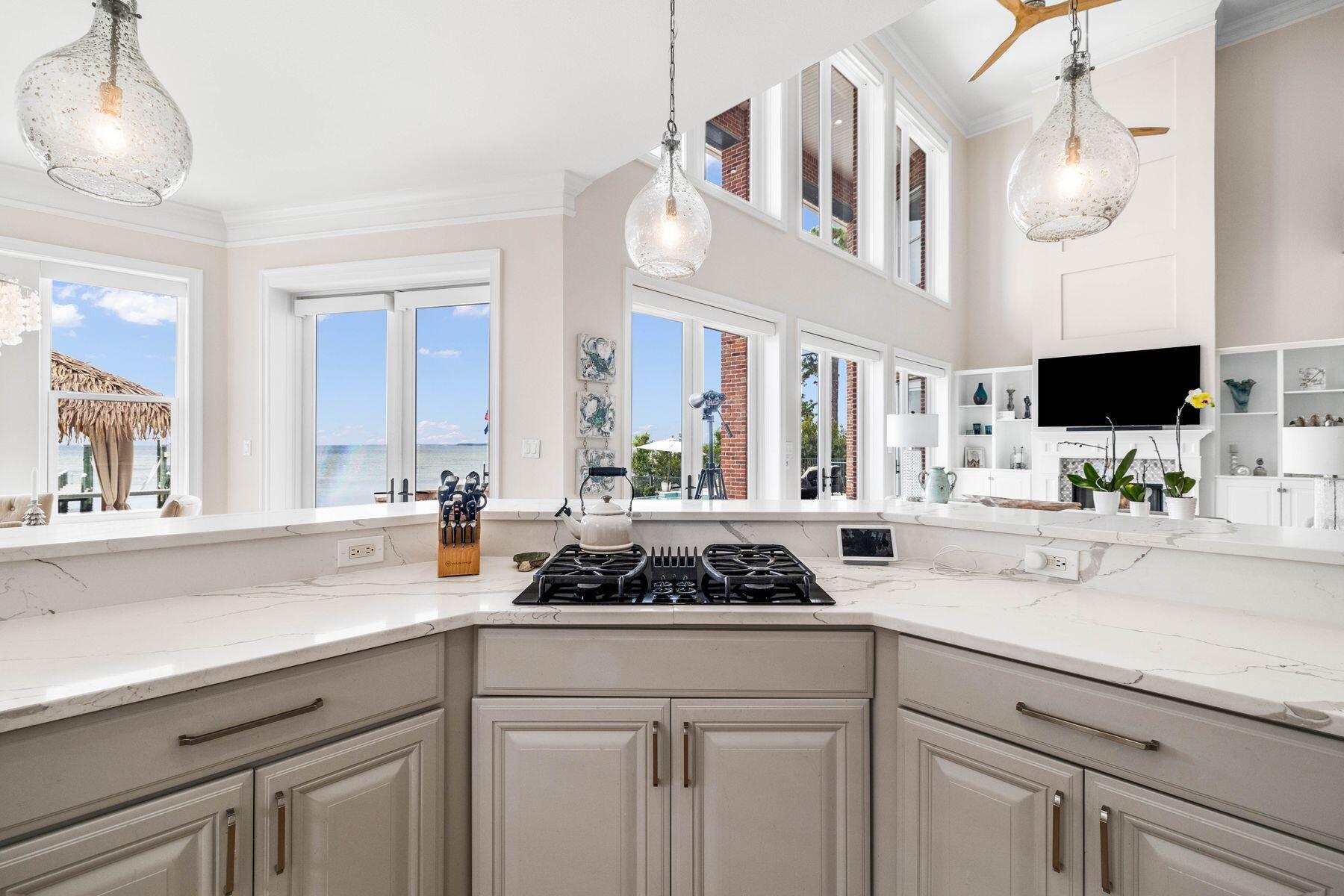 SOUTHWIND PH II in Bluewater Bay - Residential