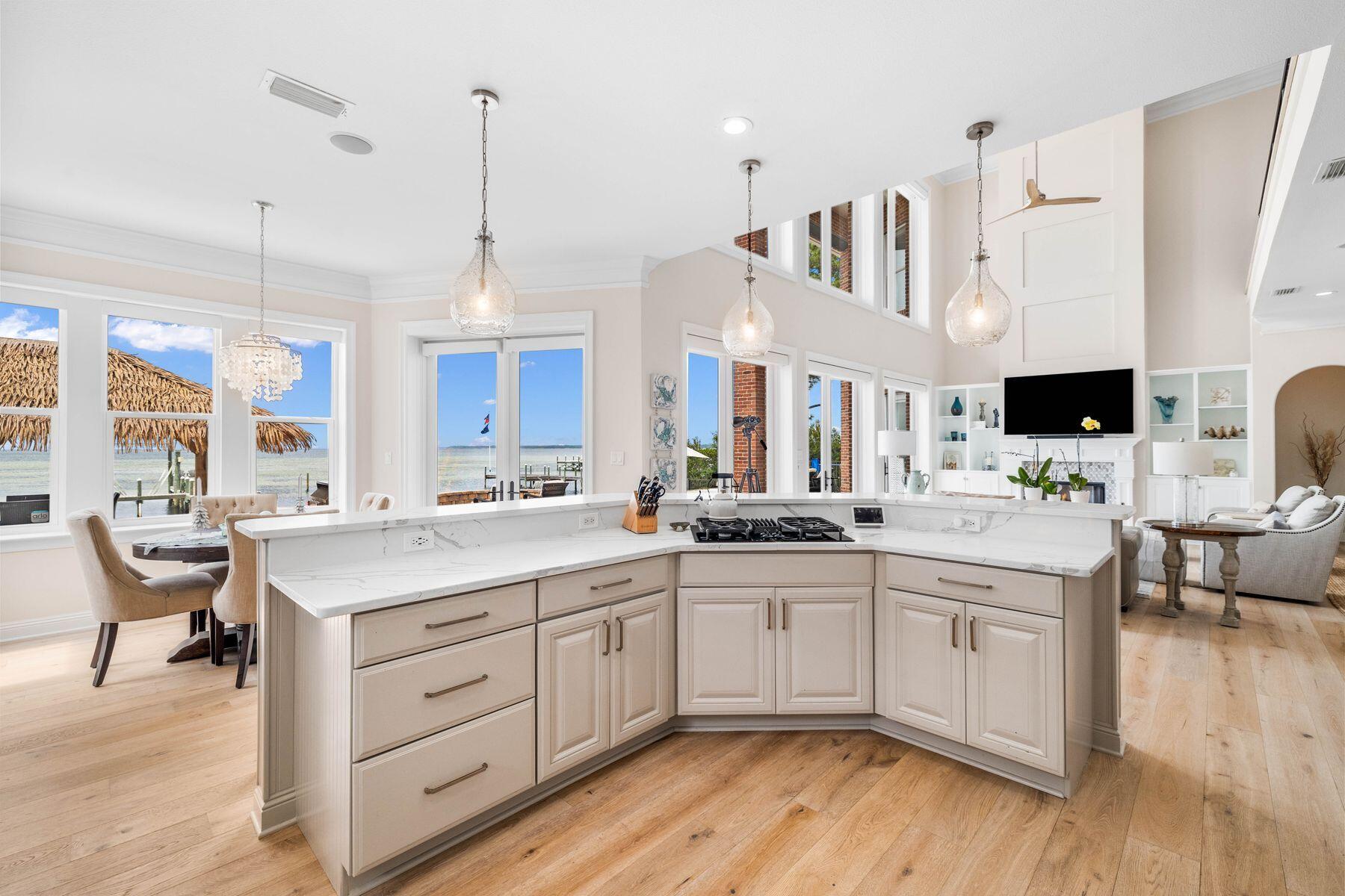 SOUTHWIND PH II in Bluewater Bay - Residential