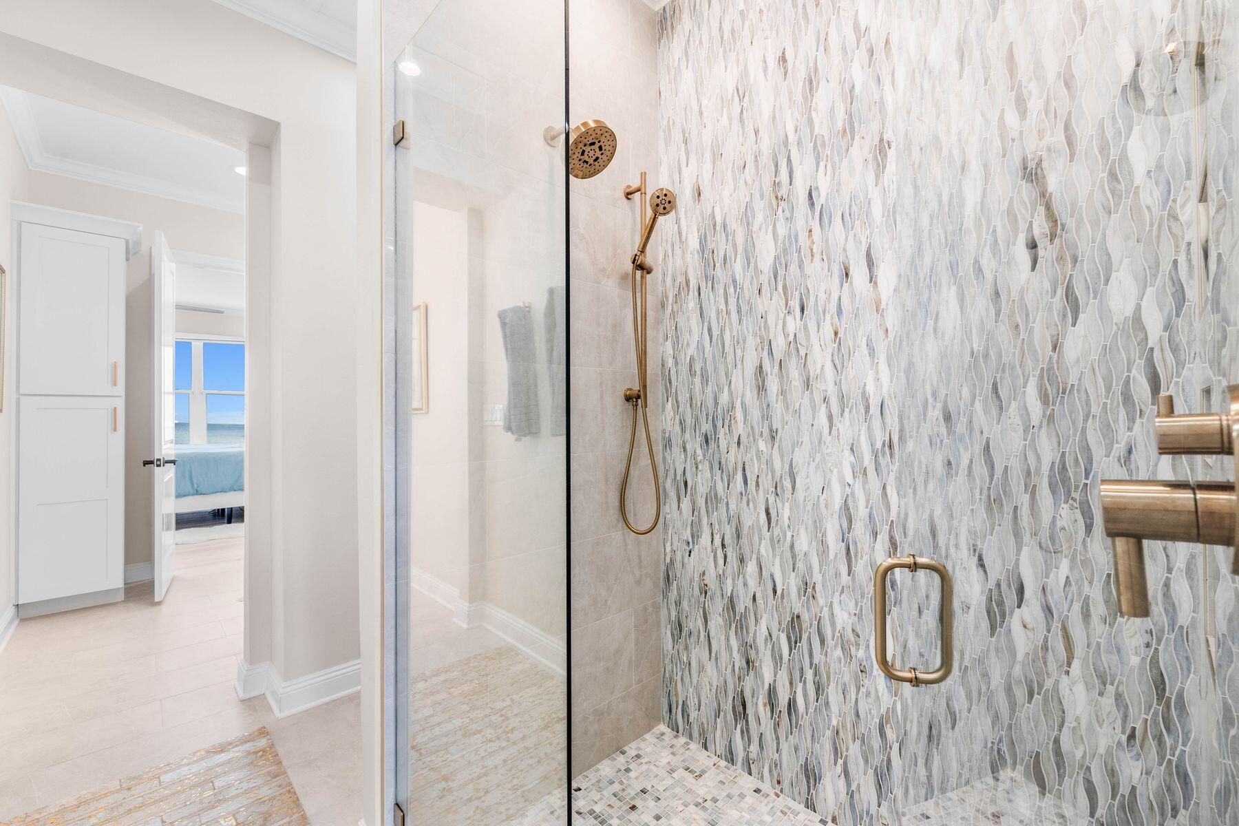 SOUTHWIND PH II in Bluewater Bay - Residential