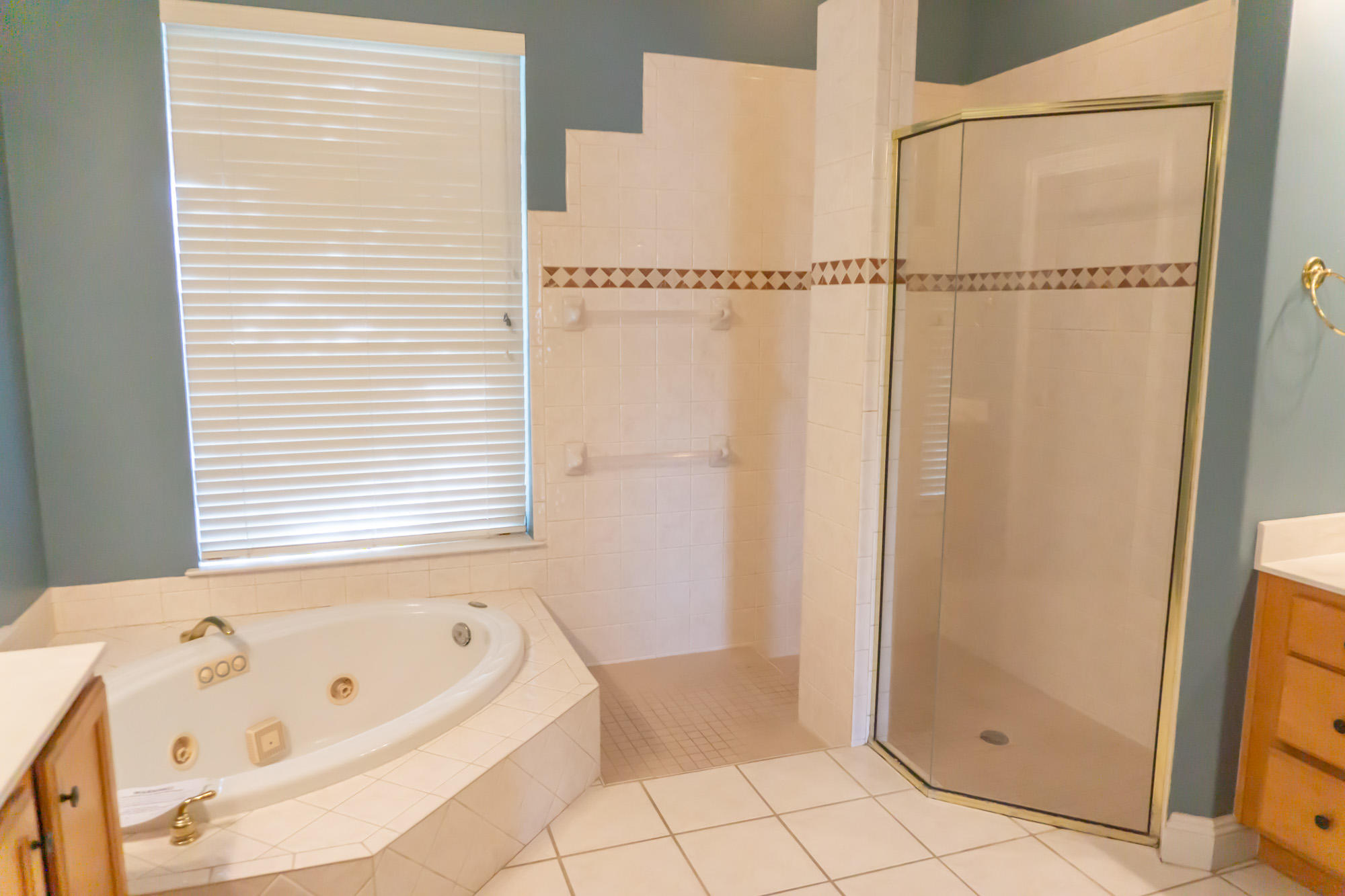 REGATTA BAY PH 1 - Residential