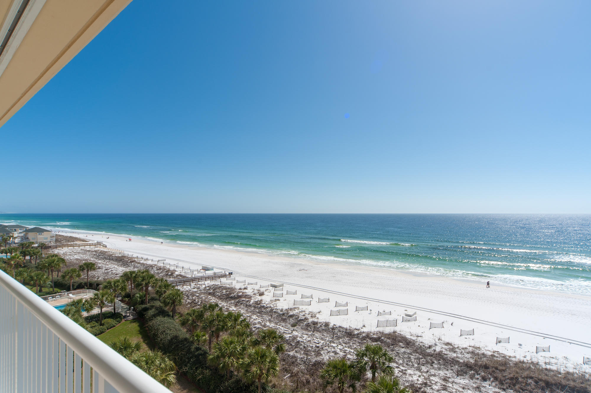 OCEANIA CONDO - Residential