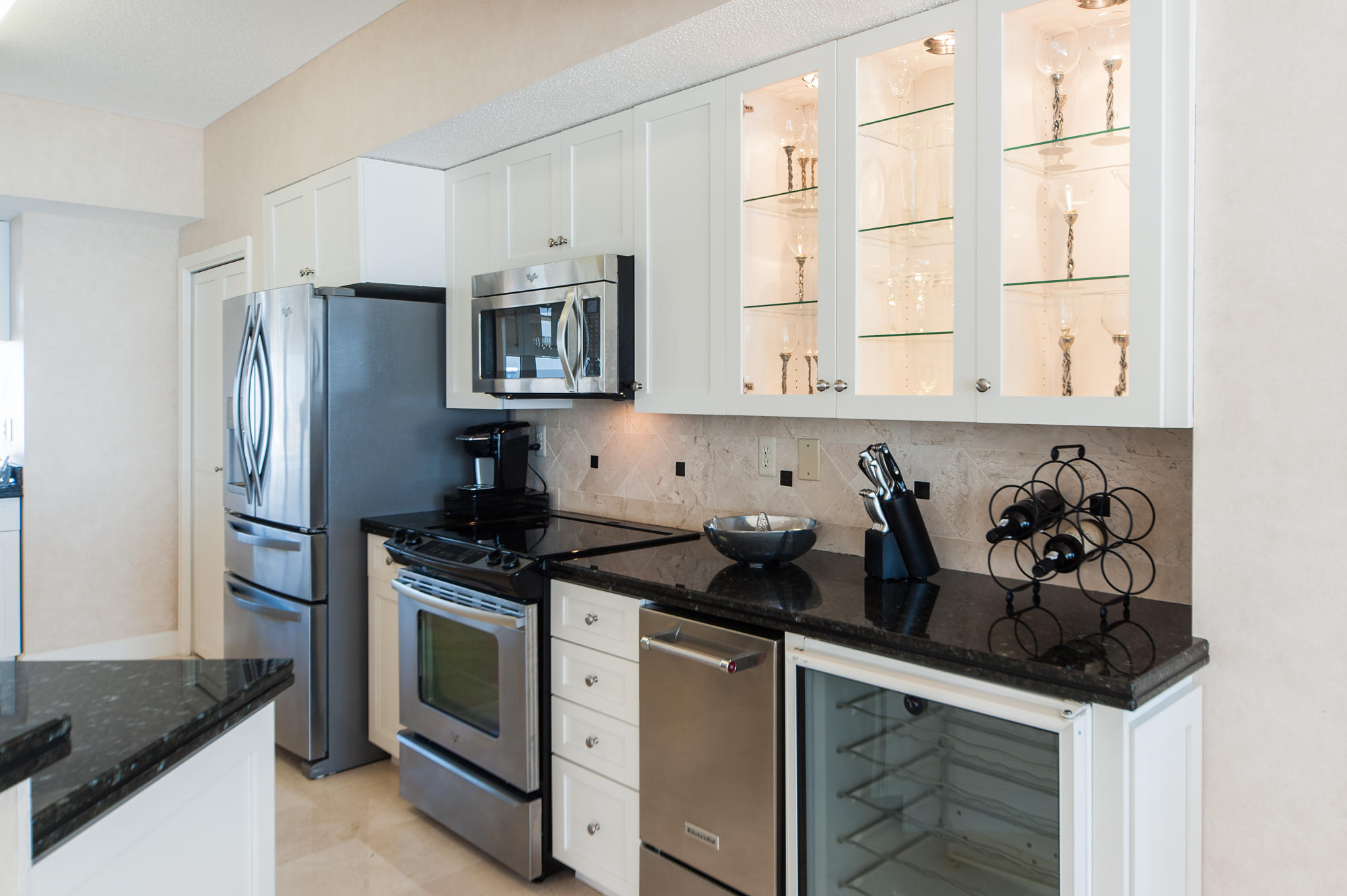 OCEANIA CONDO - Residential