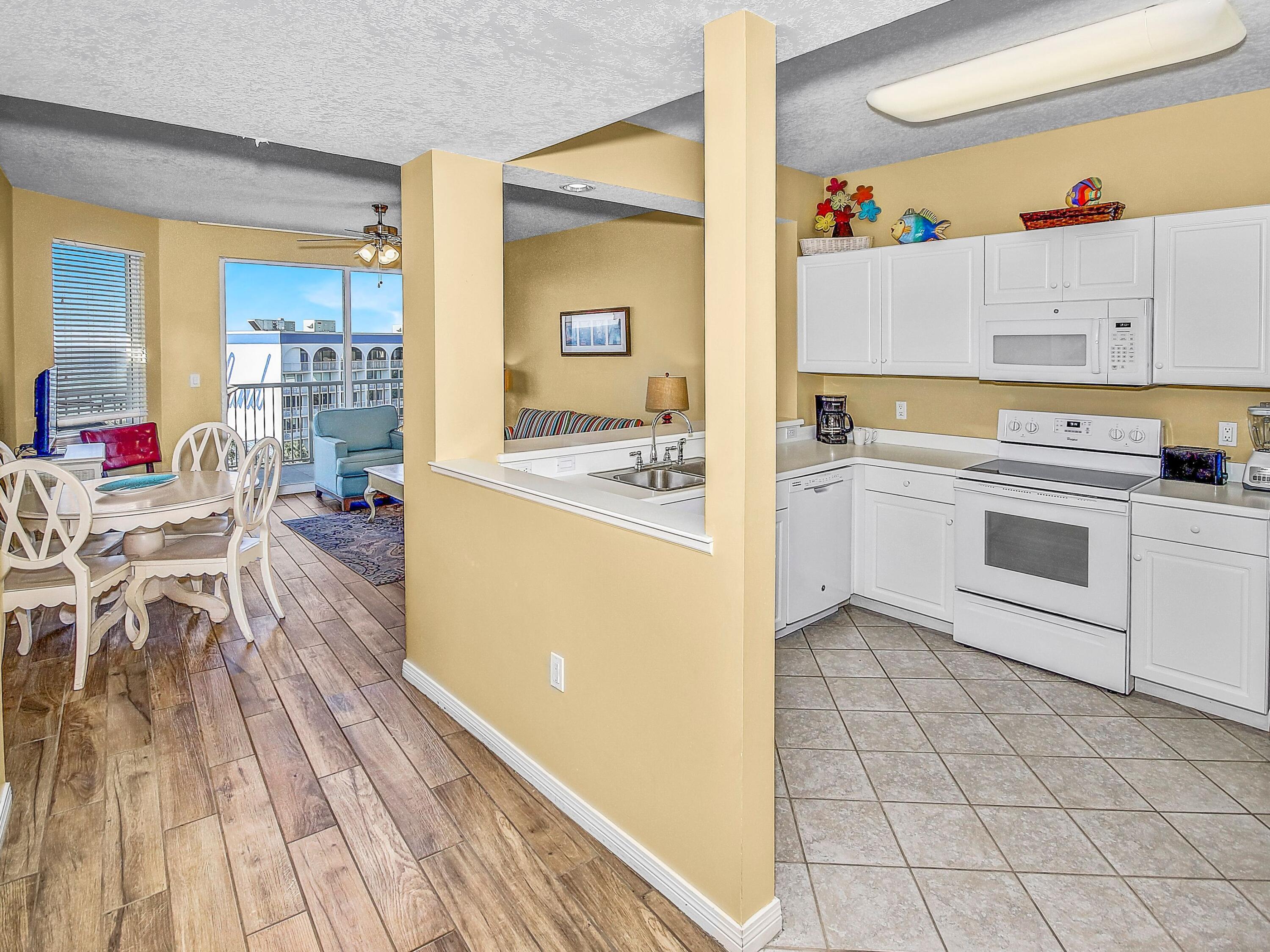 DESTIN WEST BEACH & BAY RESORT-GULFSIDE - Residential