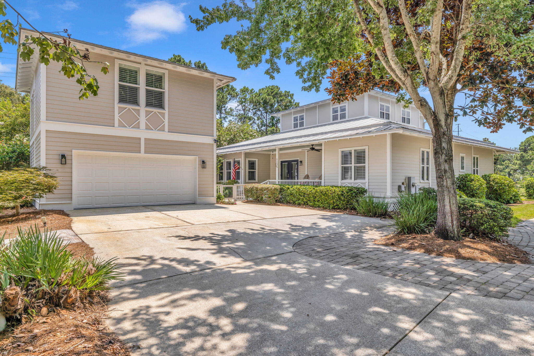 PRESTWICK PLACE - Residential
