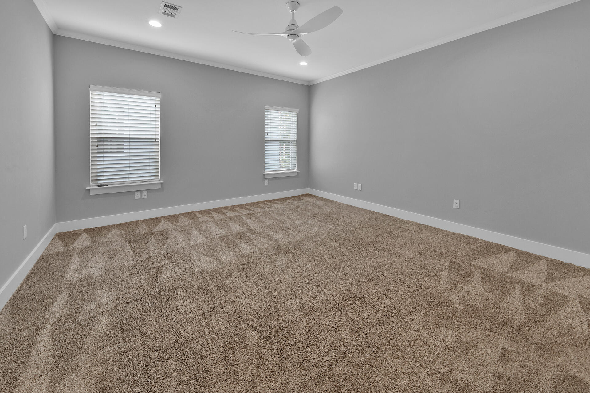 HIDDEN GROVE - Residential Lease