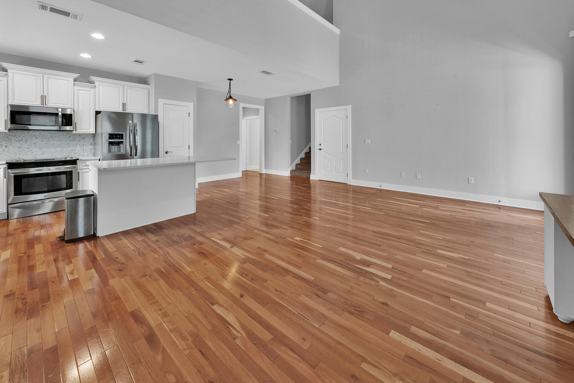 HIDDEN GROVE - Residential Lease