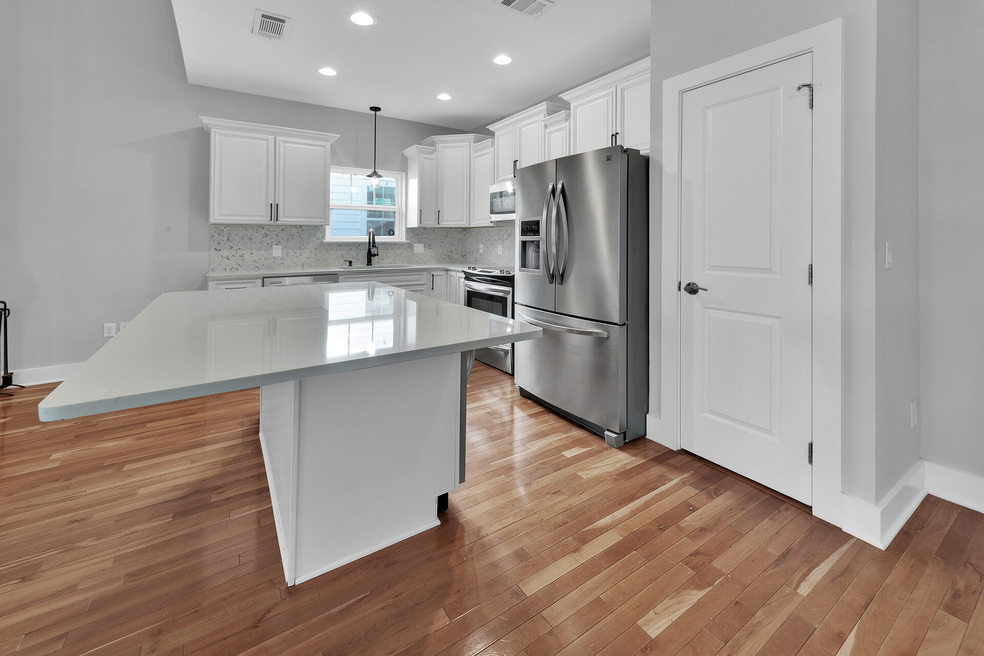 HIDDEN GROVE - Residential Lease